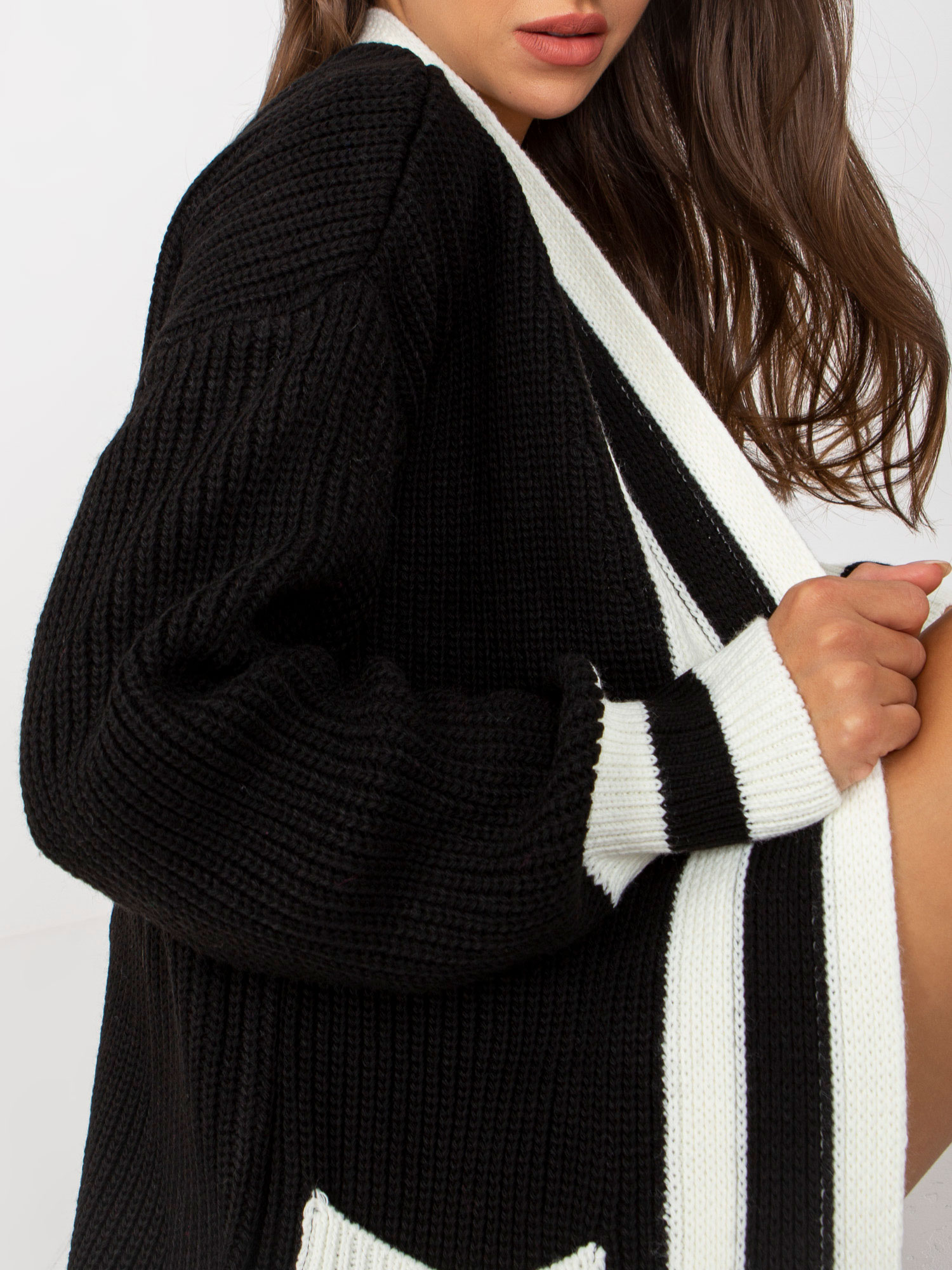 Sweater-LC-SW-0291.06X-Black