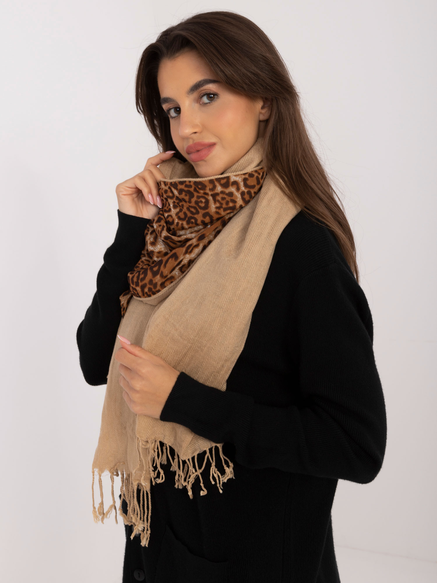 Scarf-AT-SZ-ENEC-A97.88-light camel