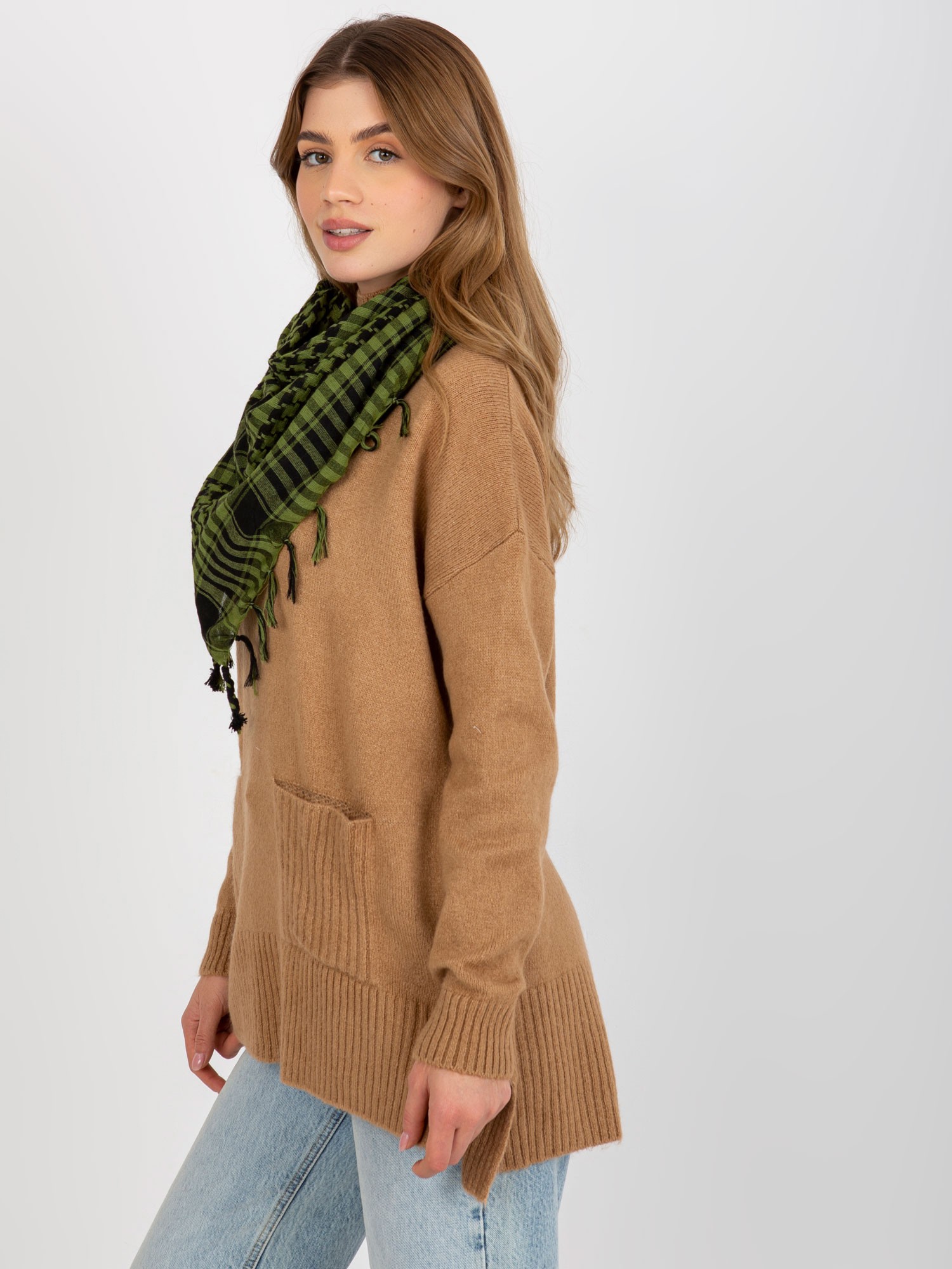 Banna-AT-CH-ARAFAT.37-black-green