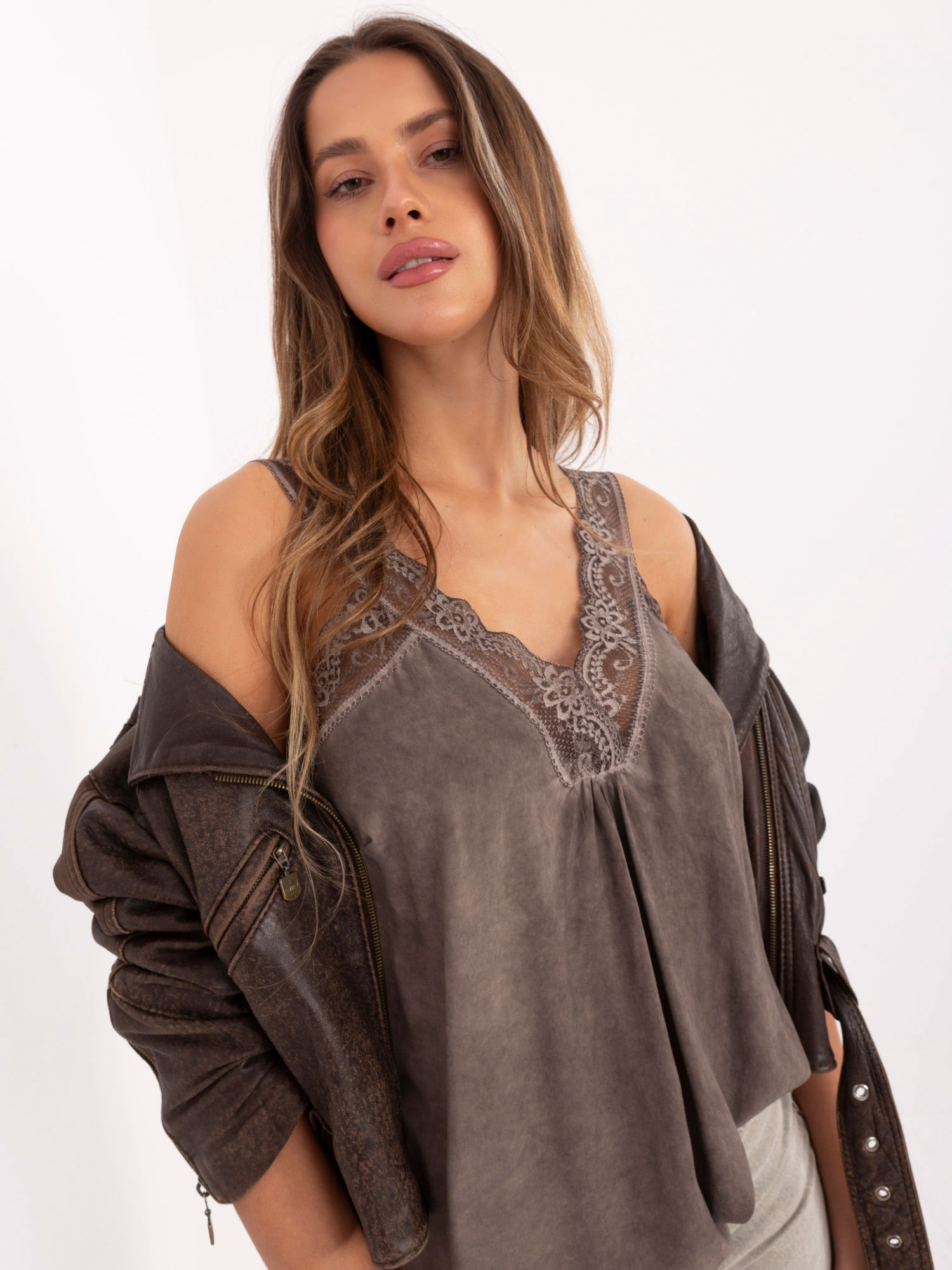 Top-MI-TP-7922.33-dark beige