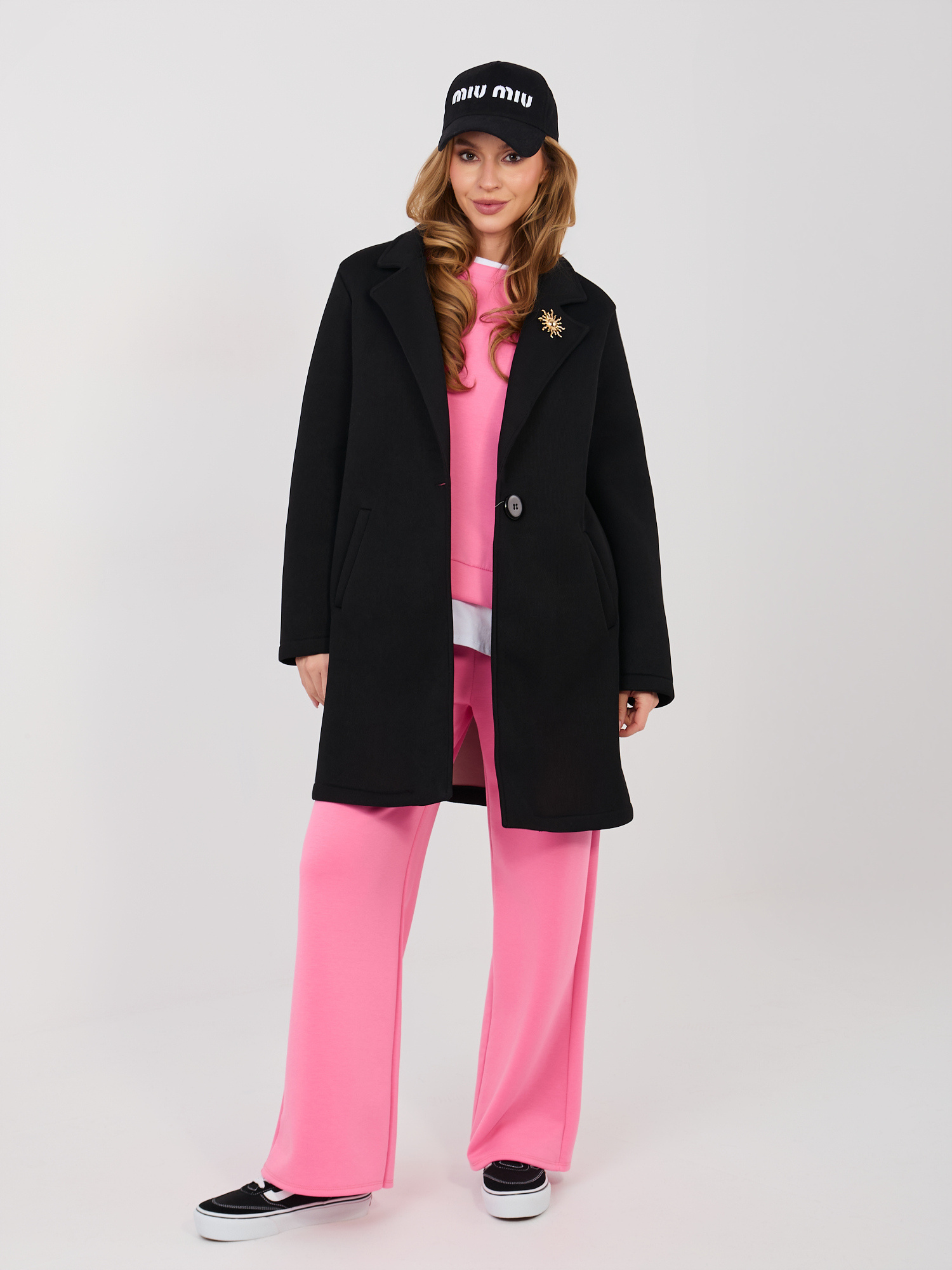 Černý dámský kabát