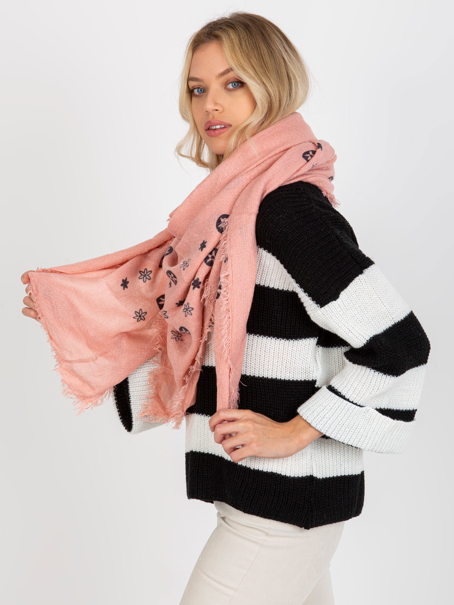 Banna-AT-CH-23502-1.51-pink