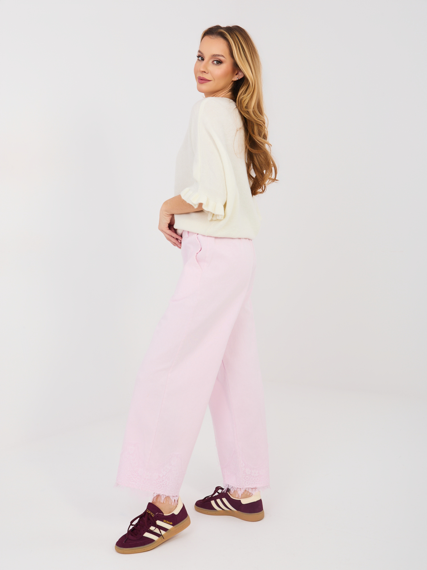 Světle růžové kalhoty s elastickým pasem