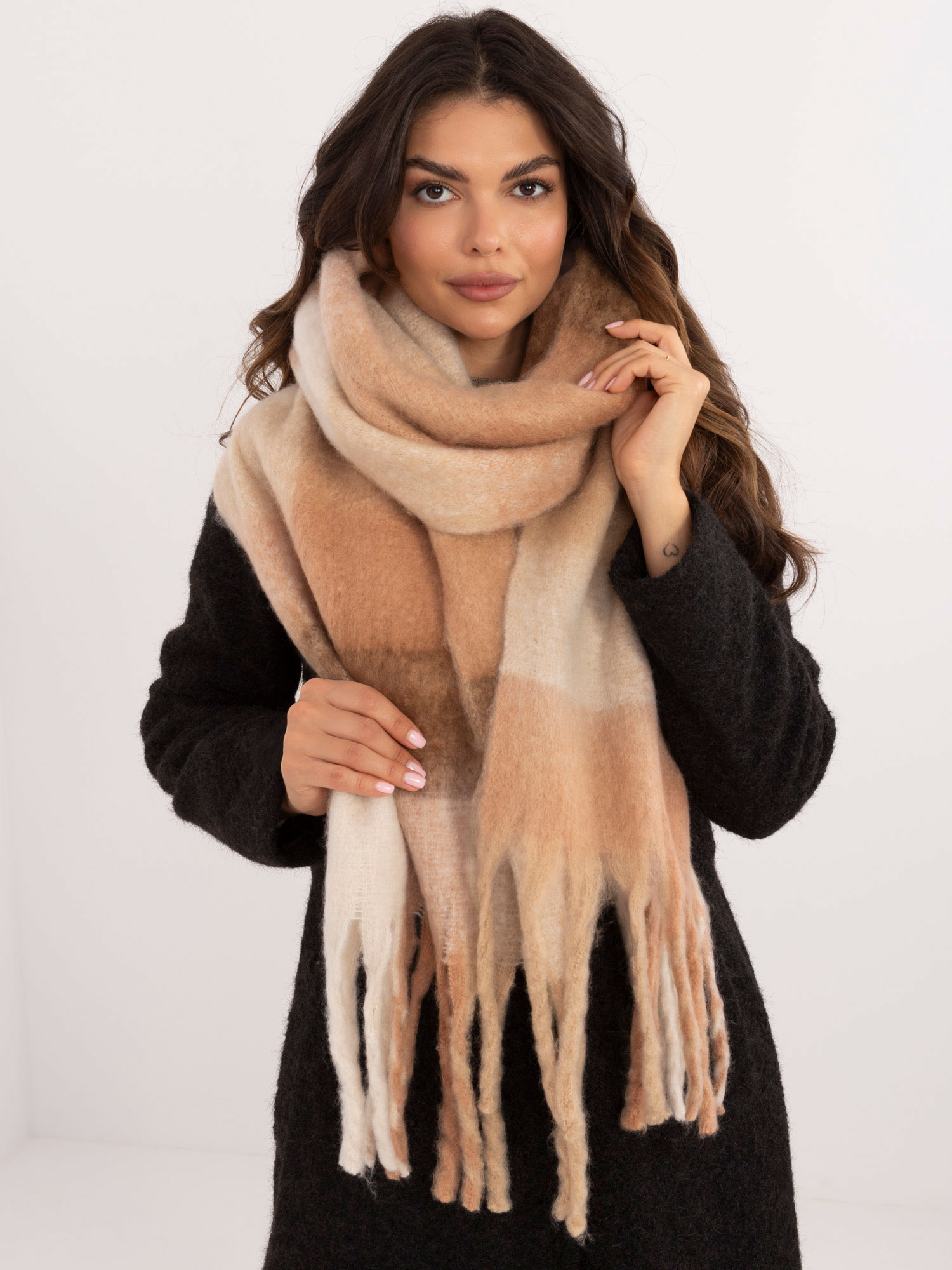 Scarf-AT-SZ-2312502.35-camel