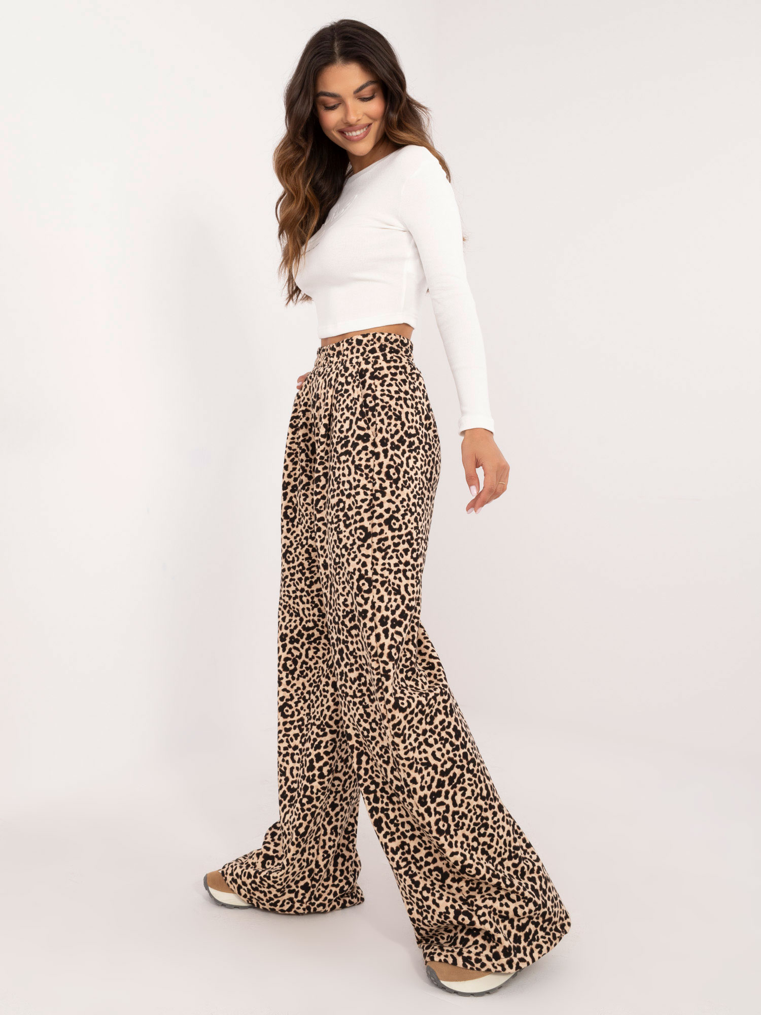 Set-EM-KMPL-867-1.18-white-beige