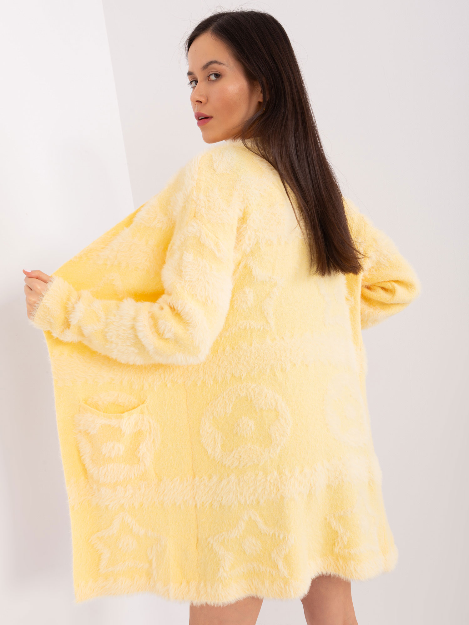 Sweater-AT-SW-234503.00P-Light Yellow