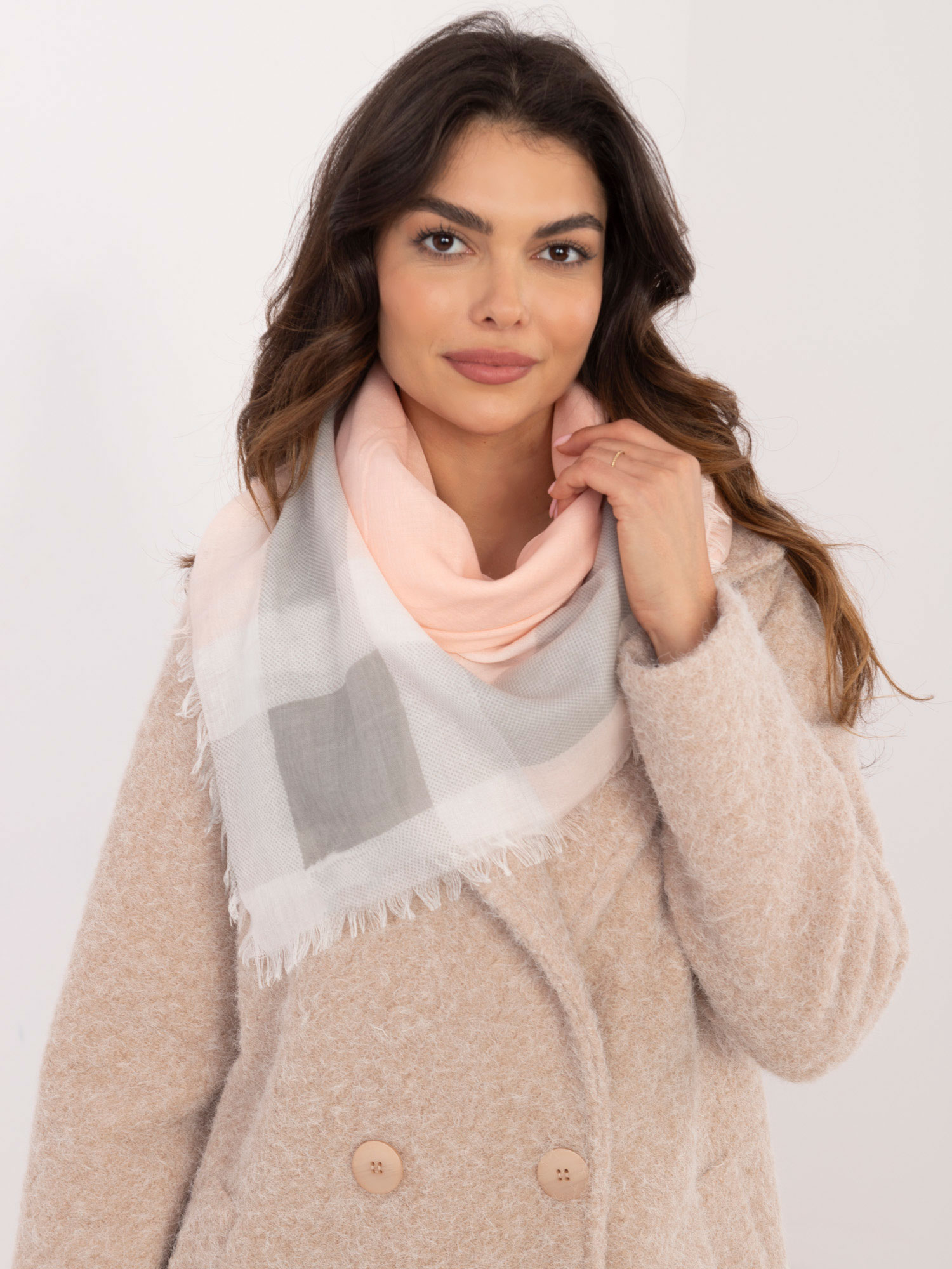 Banna-AT-CH-S-N16045-1-Peach