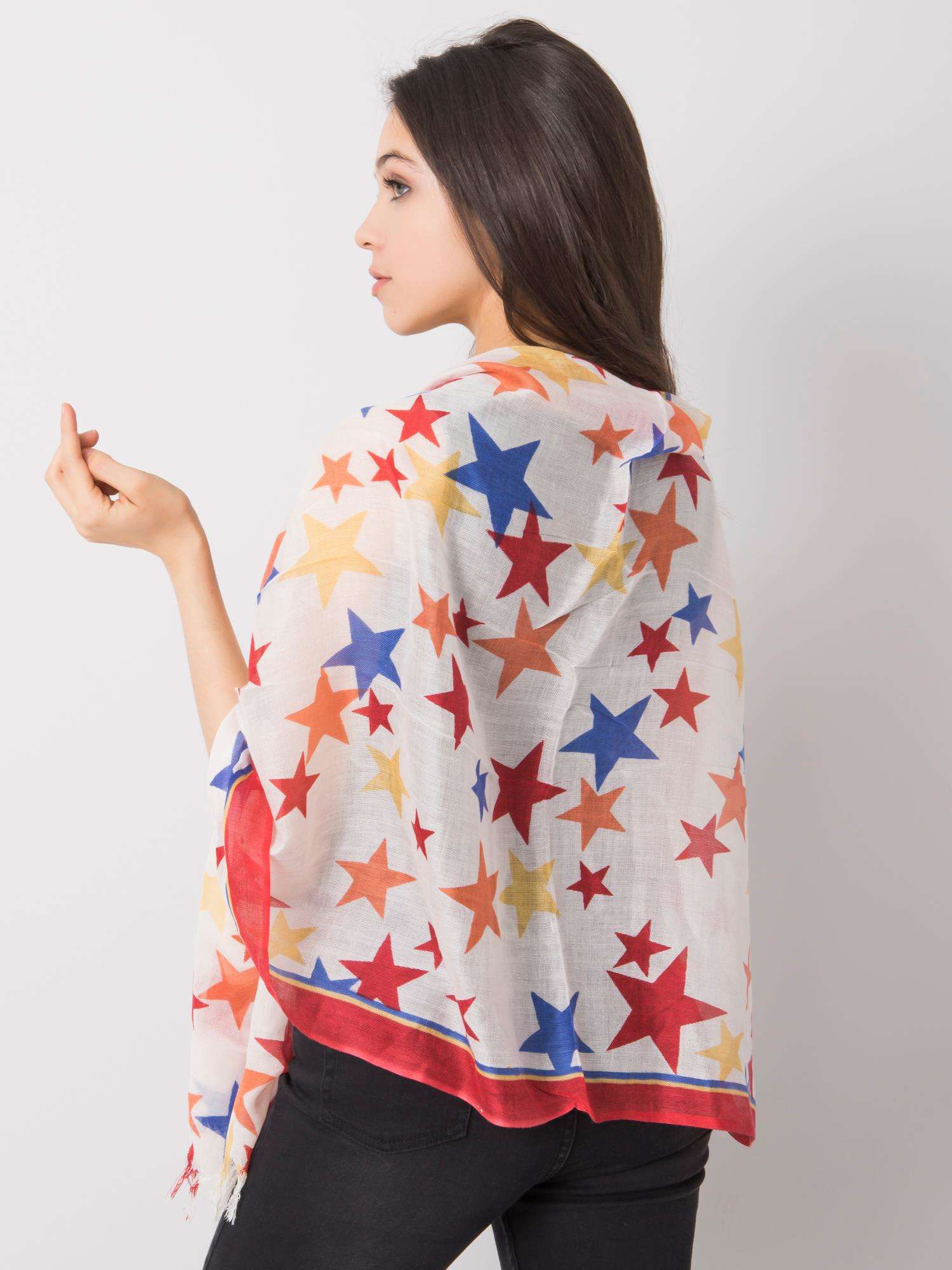 Banna-AT-CH-1237-white-red