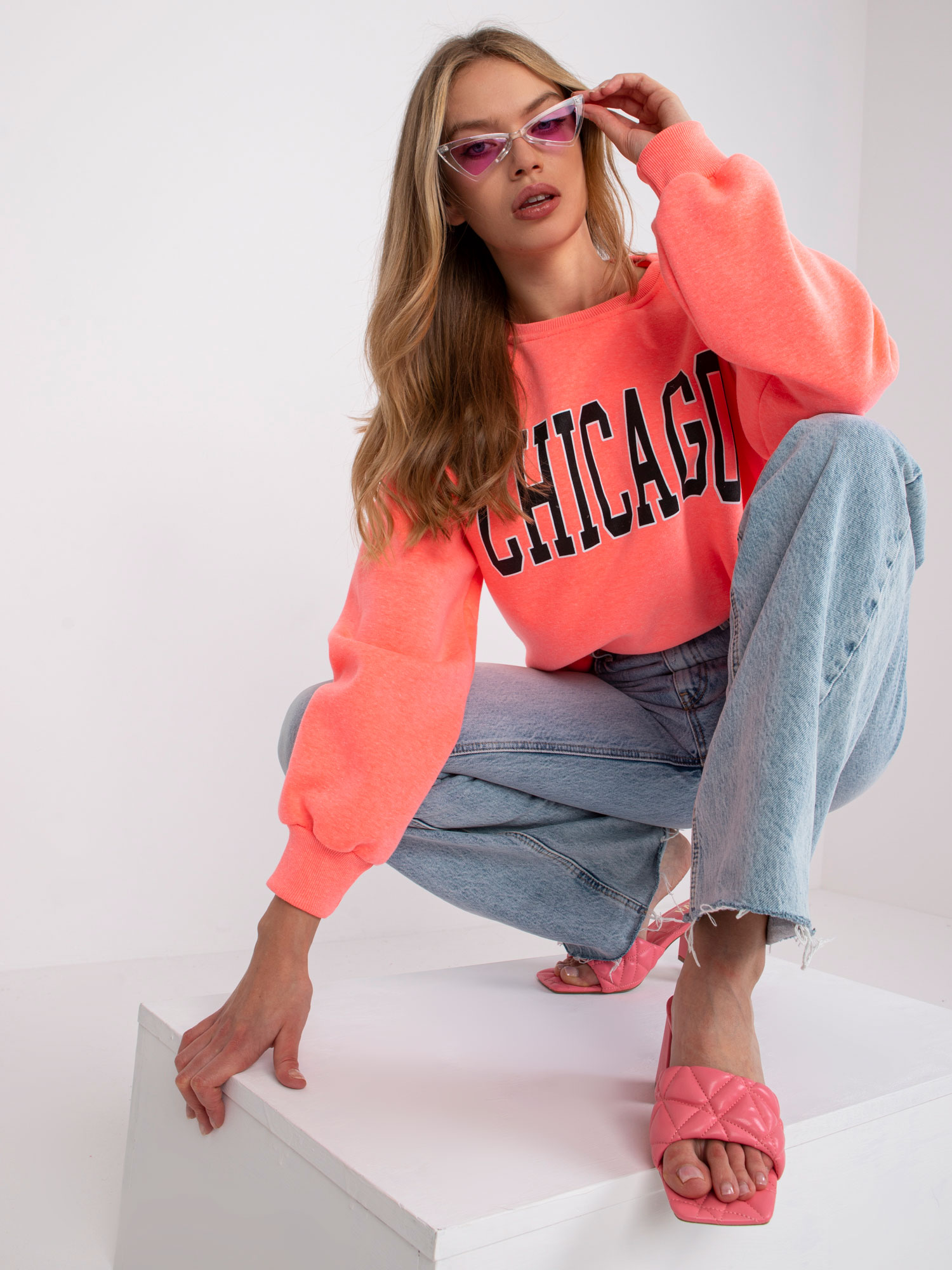 Sweatshirt-EM-BL-617-C.29X-fluo pink