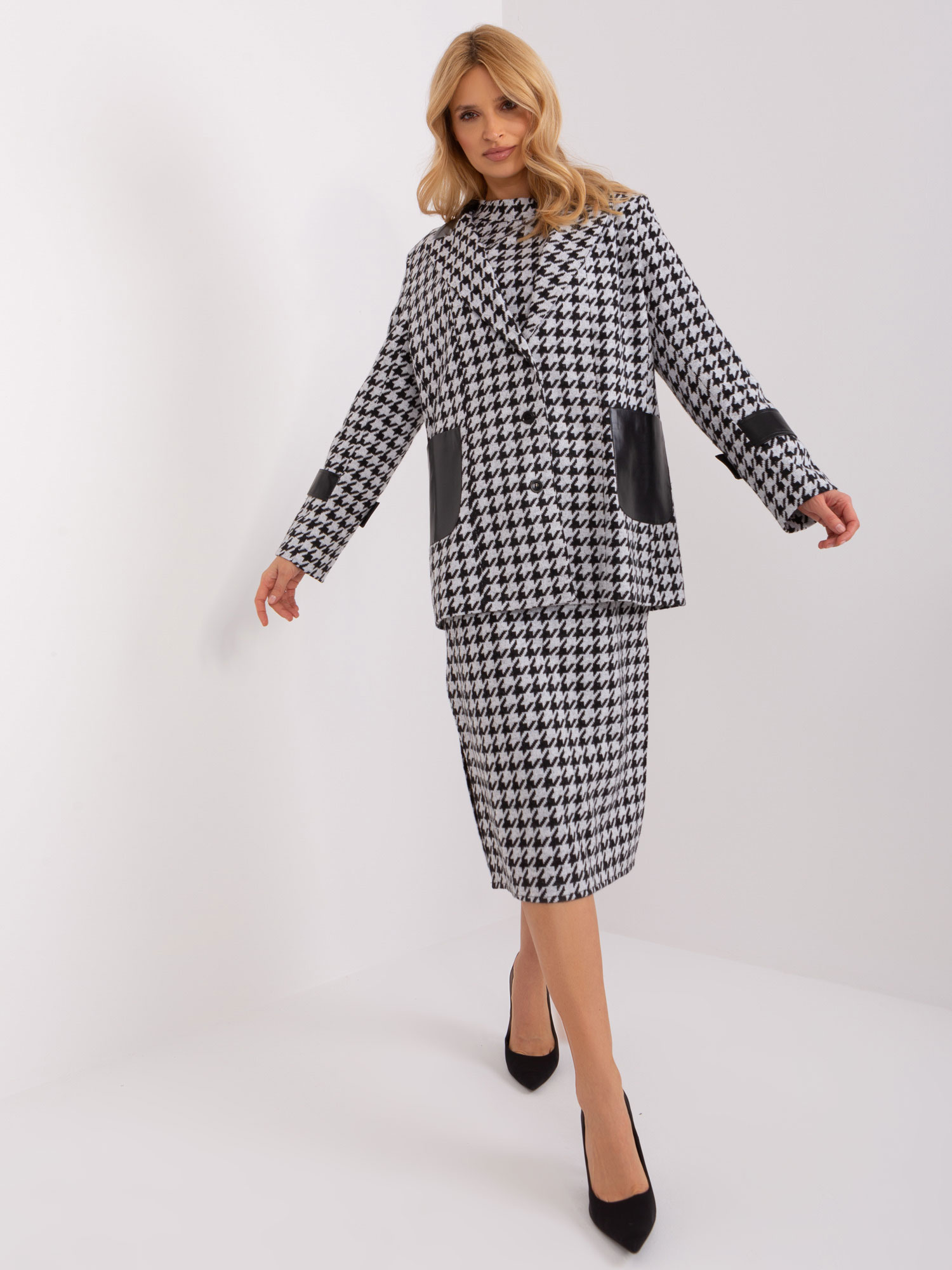 Blazer-LK-MA-509511.99-white-black
