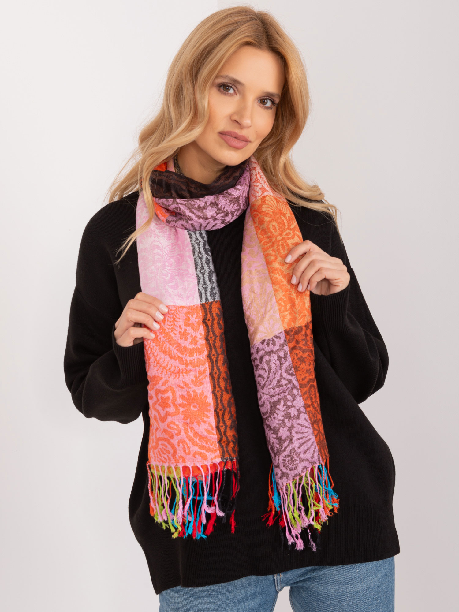 Banna-AT-CH-TC024.45-multicolor
