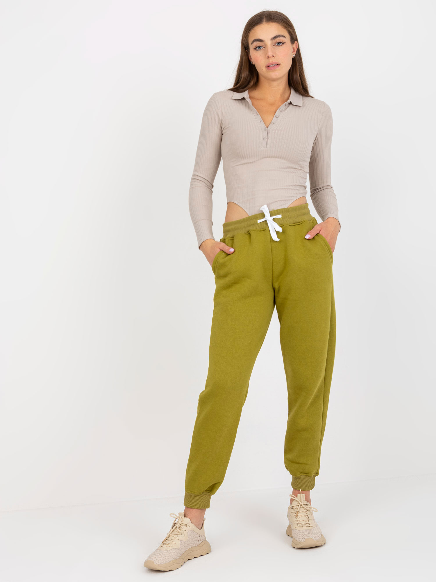 Trousers-FA-DR-8129.49P-olive