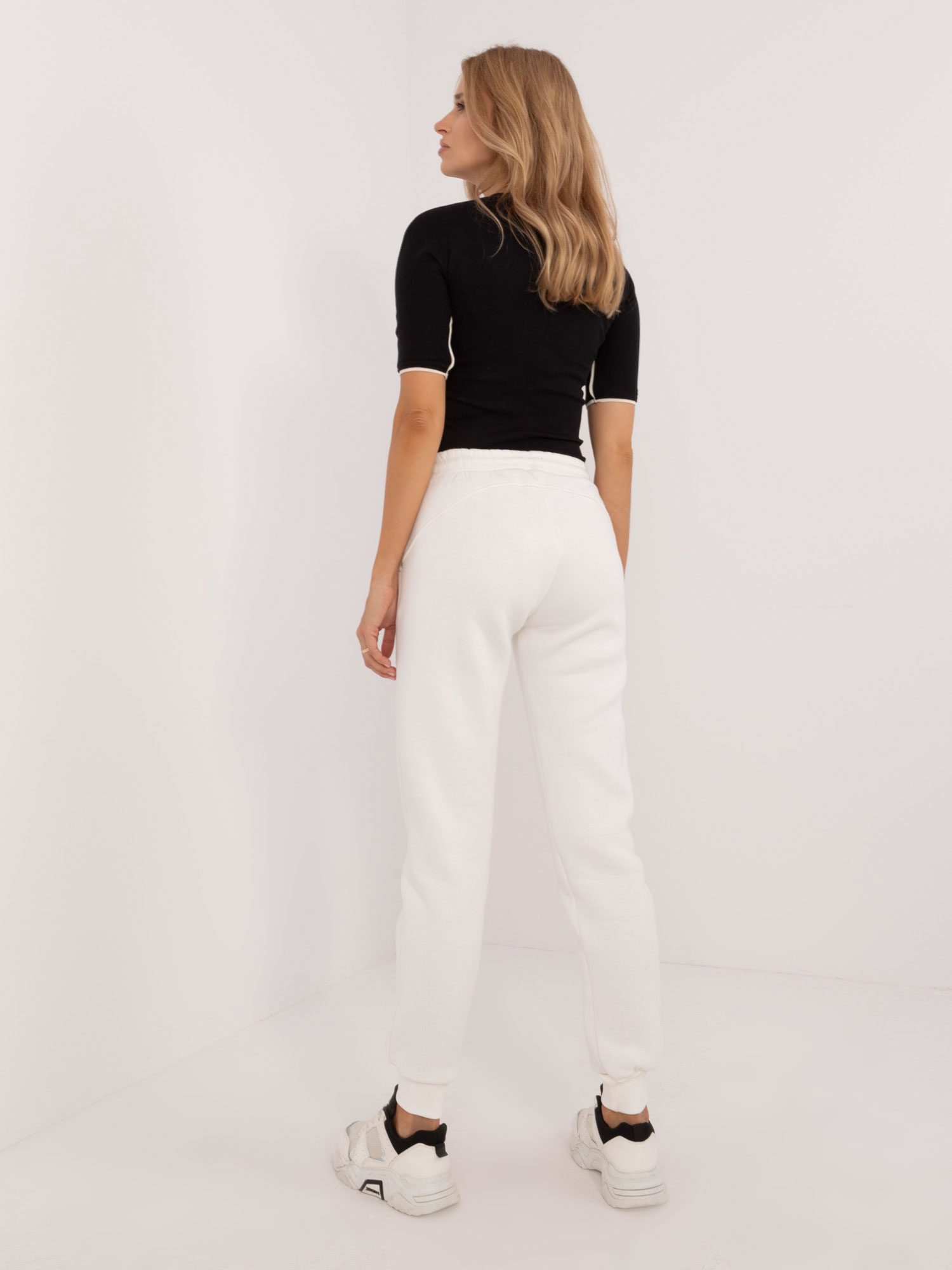 Sweatpants-EM-DR-661.00-ecru