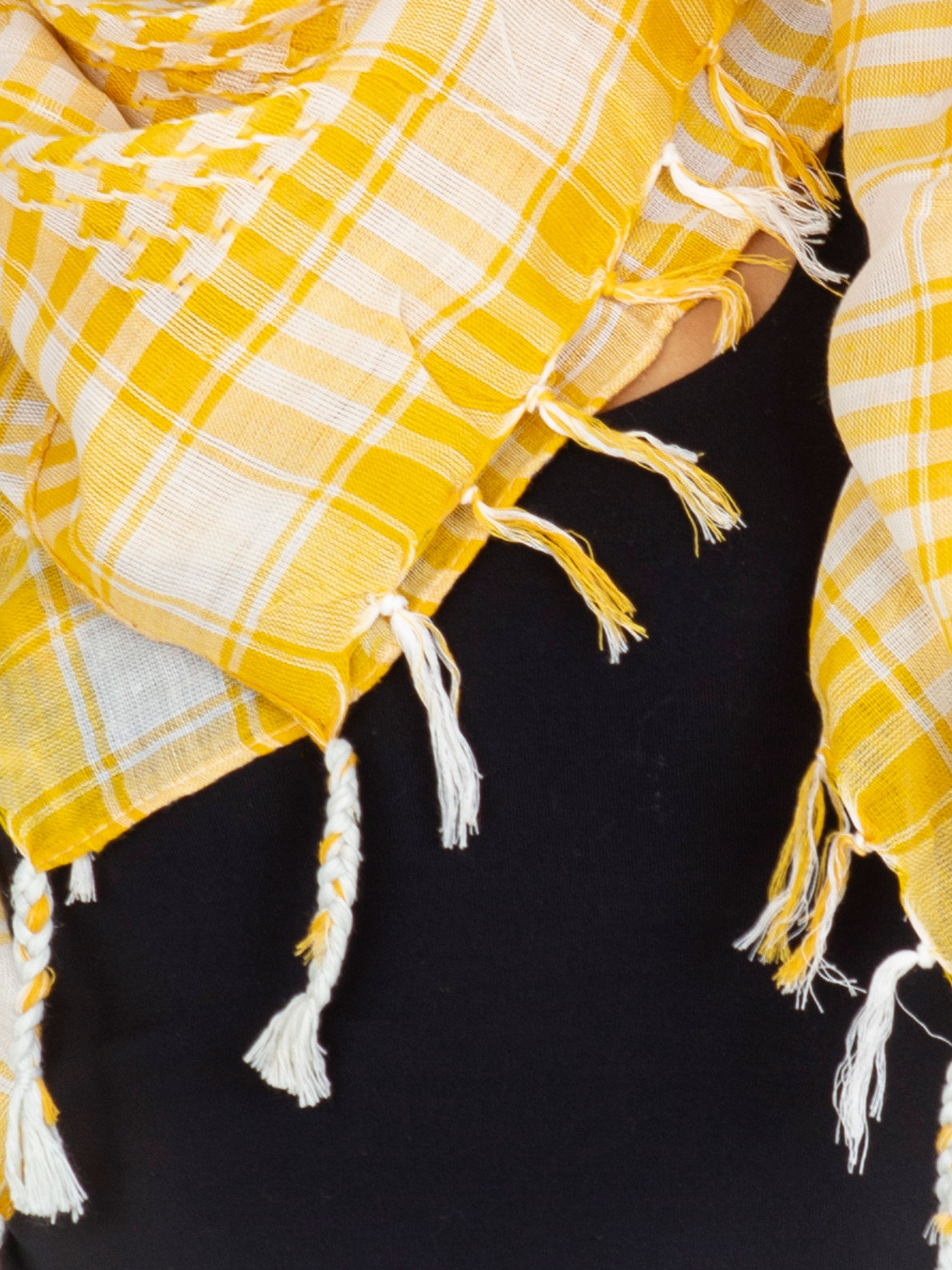 Banna-AT-CH-ARAFAT.37-white-yellow