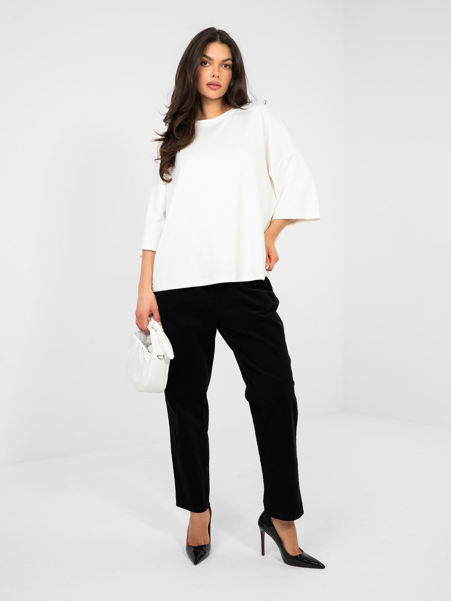 Bílá dámská halenka oversize