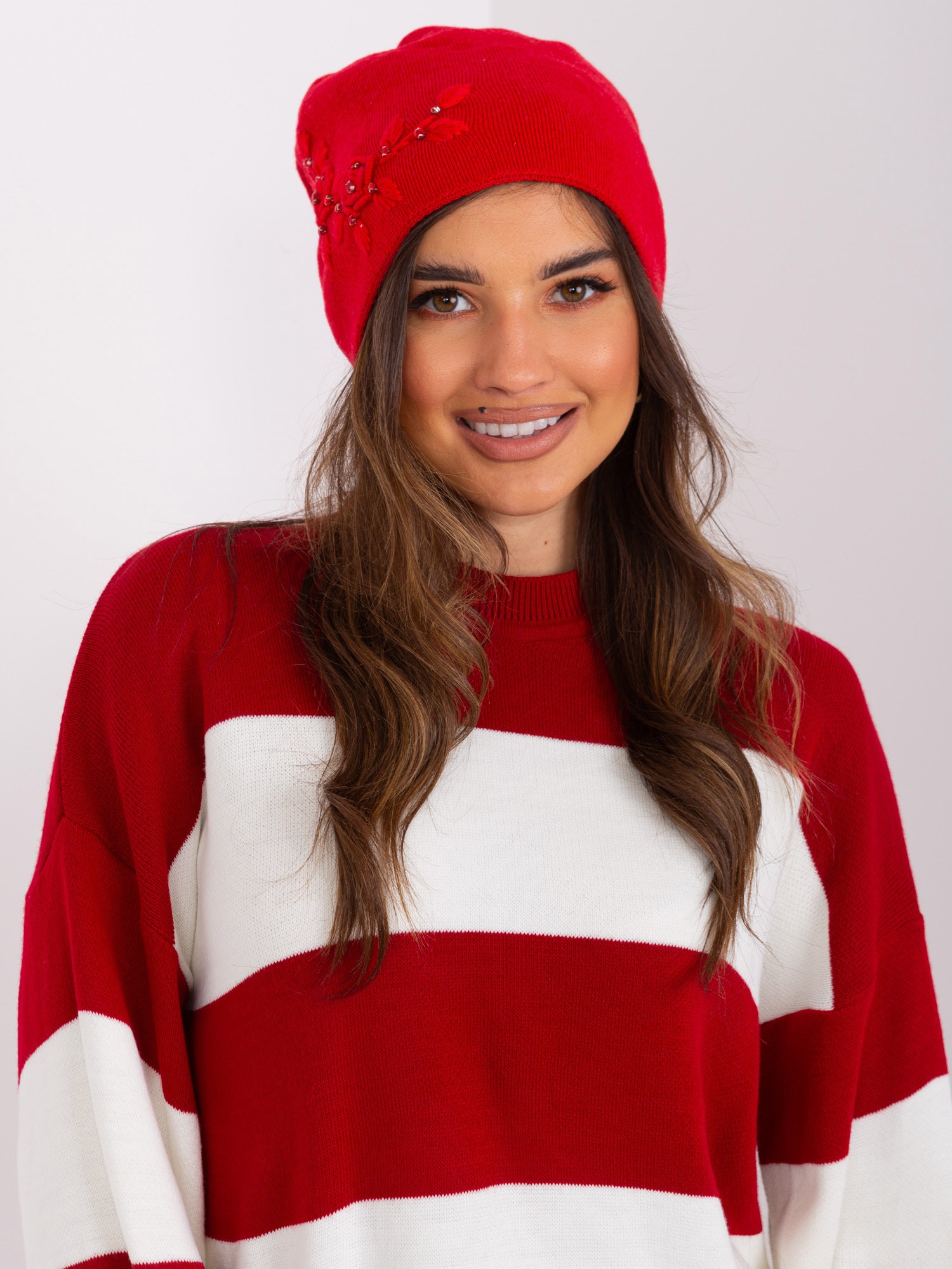 Cap-AT-CZ-2329.76-red