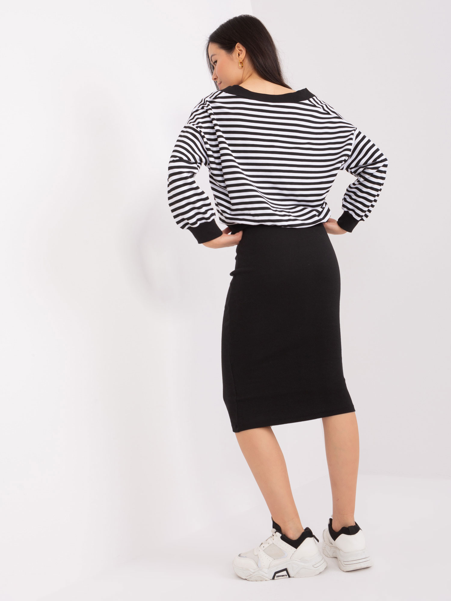 Set-EM-KMPL-819.41P-black-white