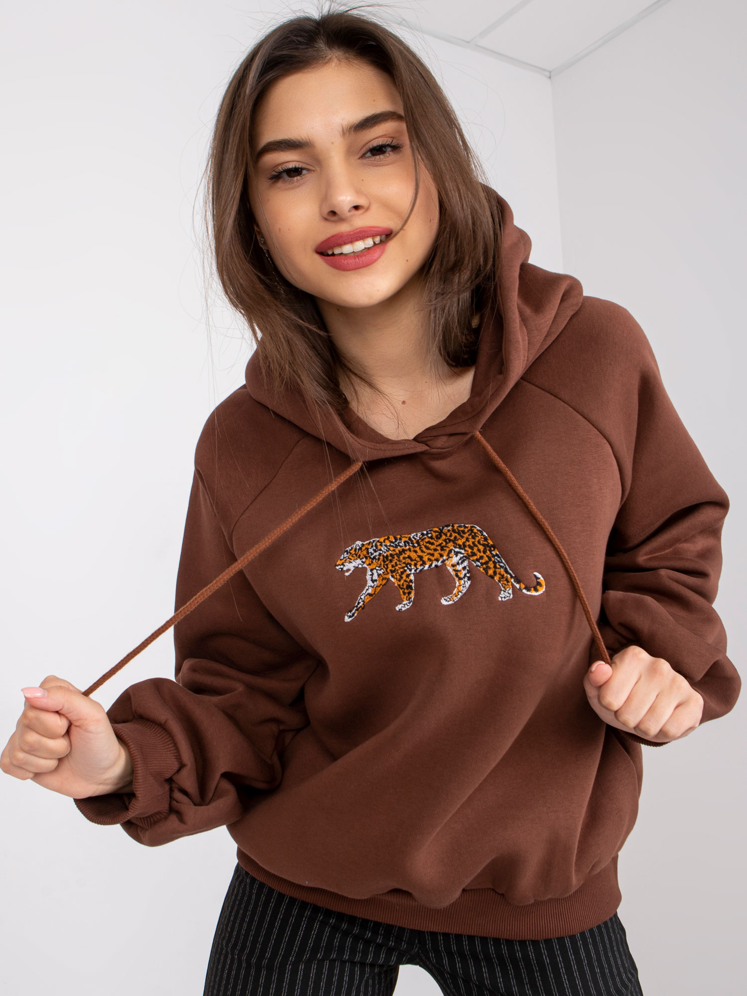 Sweatshirt-EM-BL-651.99-dark brown