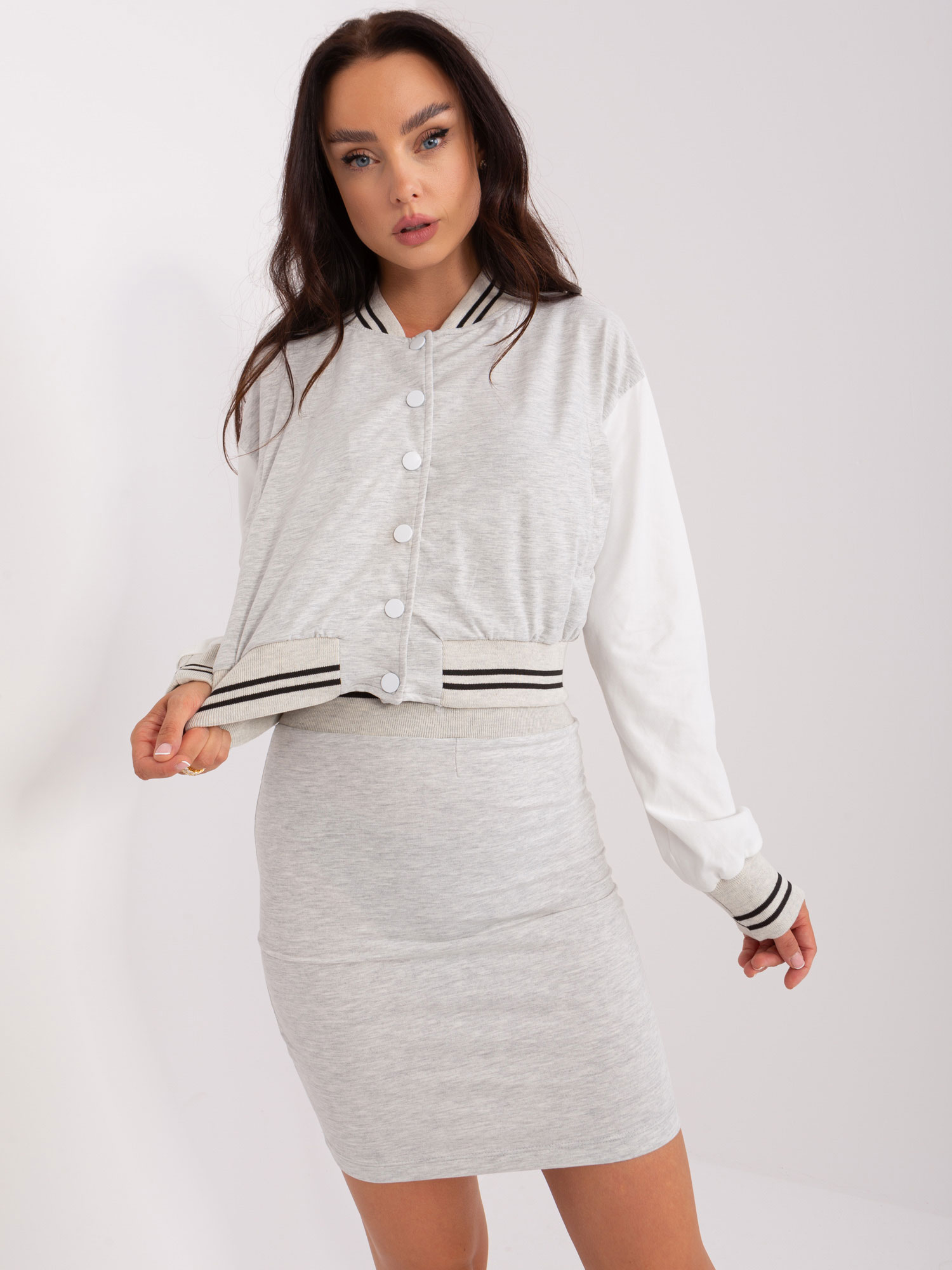 Set-EM-KMPL-823.84P-light grey