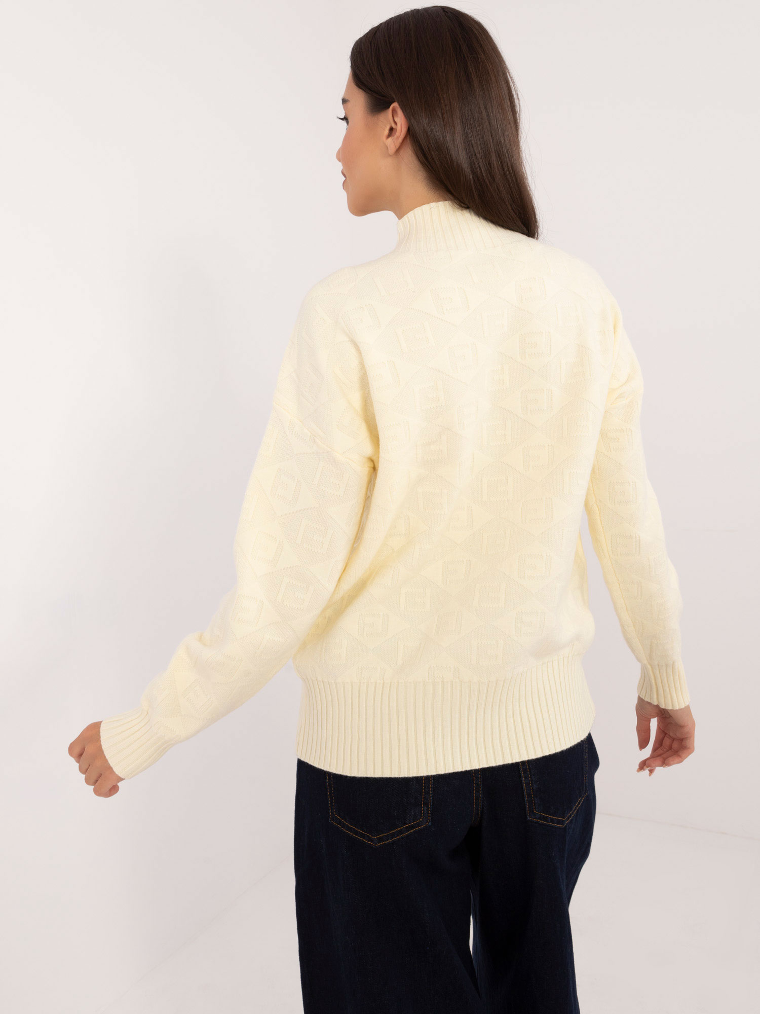 Sweater-AT-SW-2339.54-light yellow