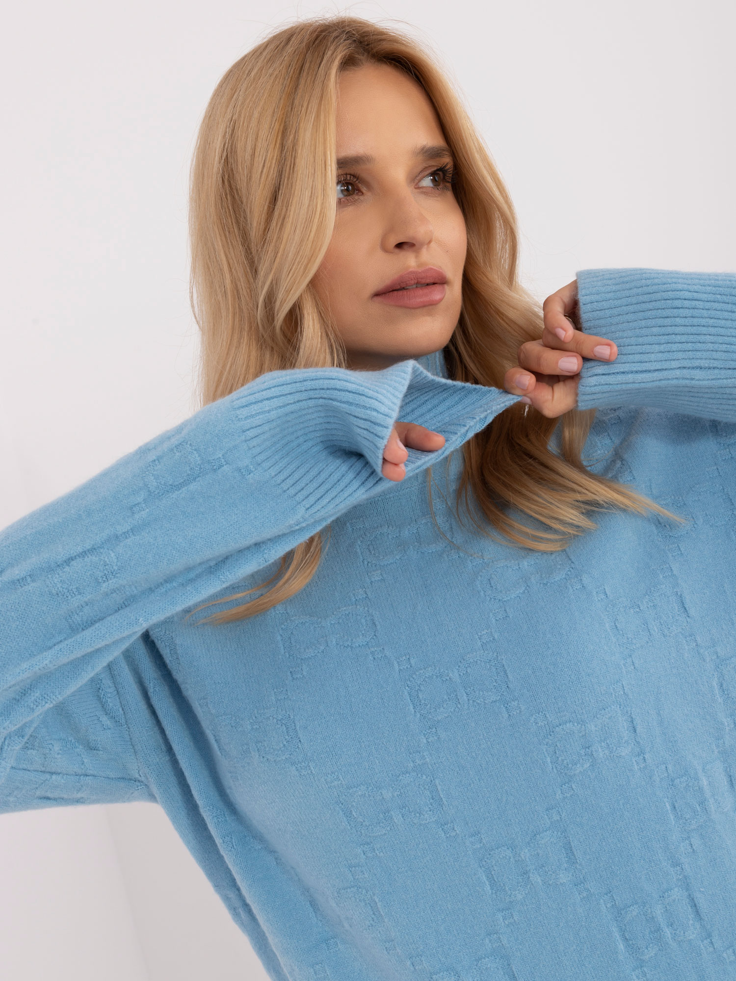 Sweater-AT-SW-2342-1.35-Light Blue