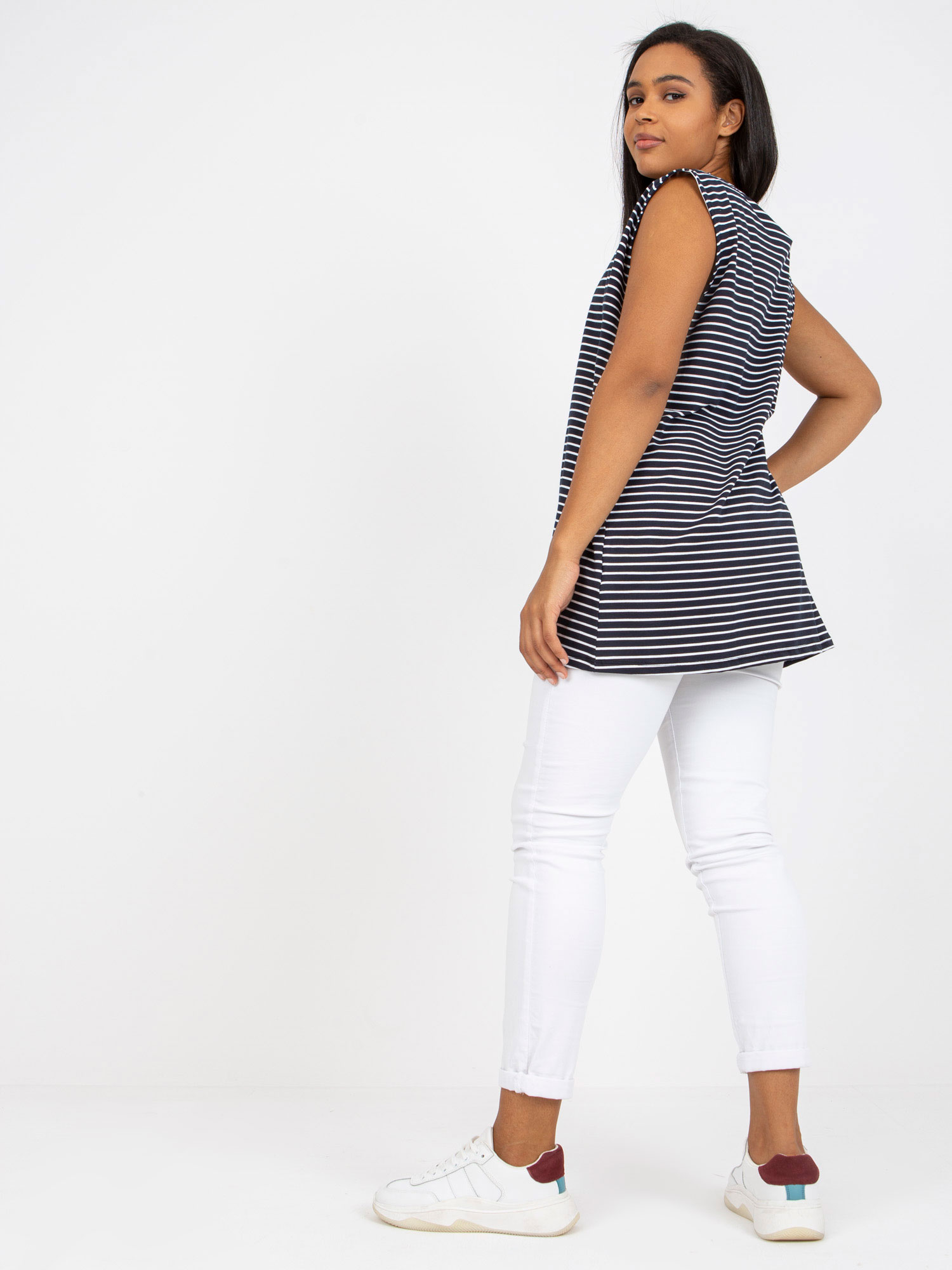 Top-RV-TP-7951.88-white-navy blue