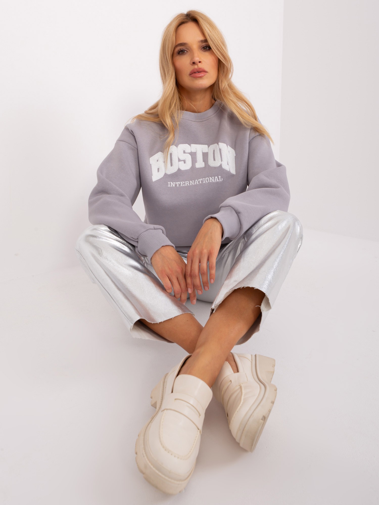 Sweatshirt-EM-BL-617-8.10-white-grey