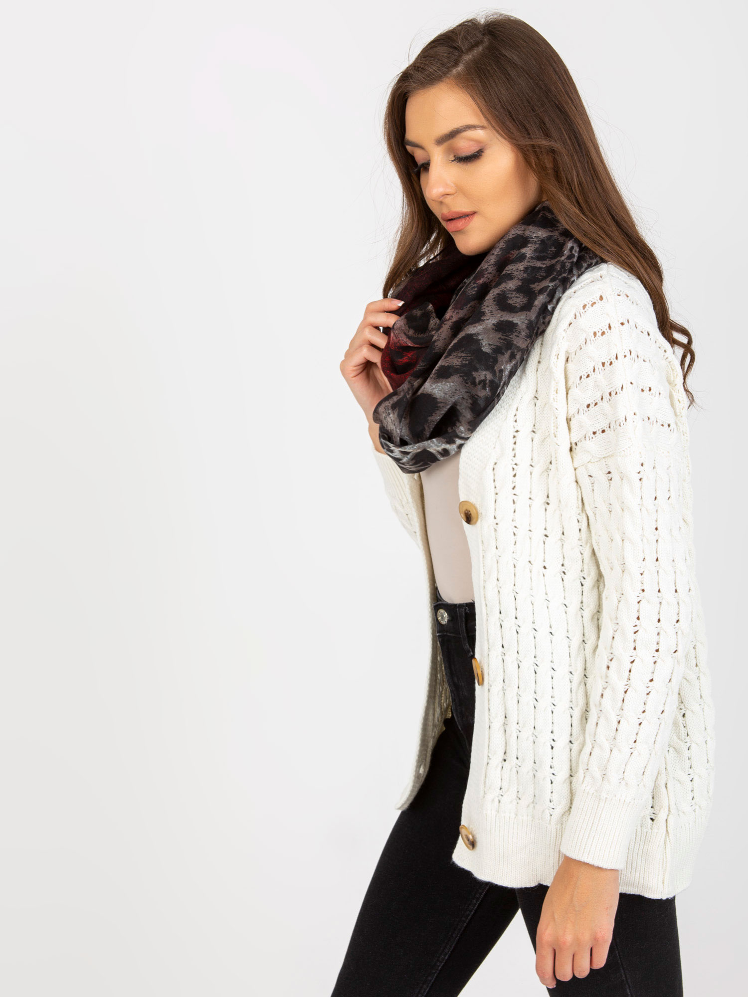 Snood-AT-KM-241357.03P-black-red