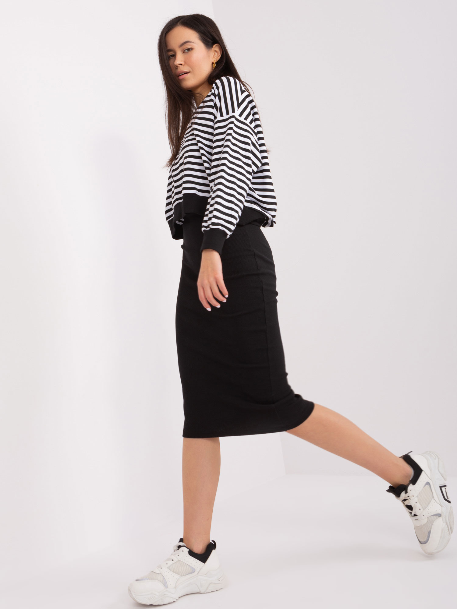 Set-EM-KMPL-819.41P-black-white