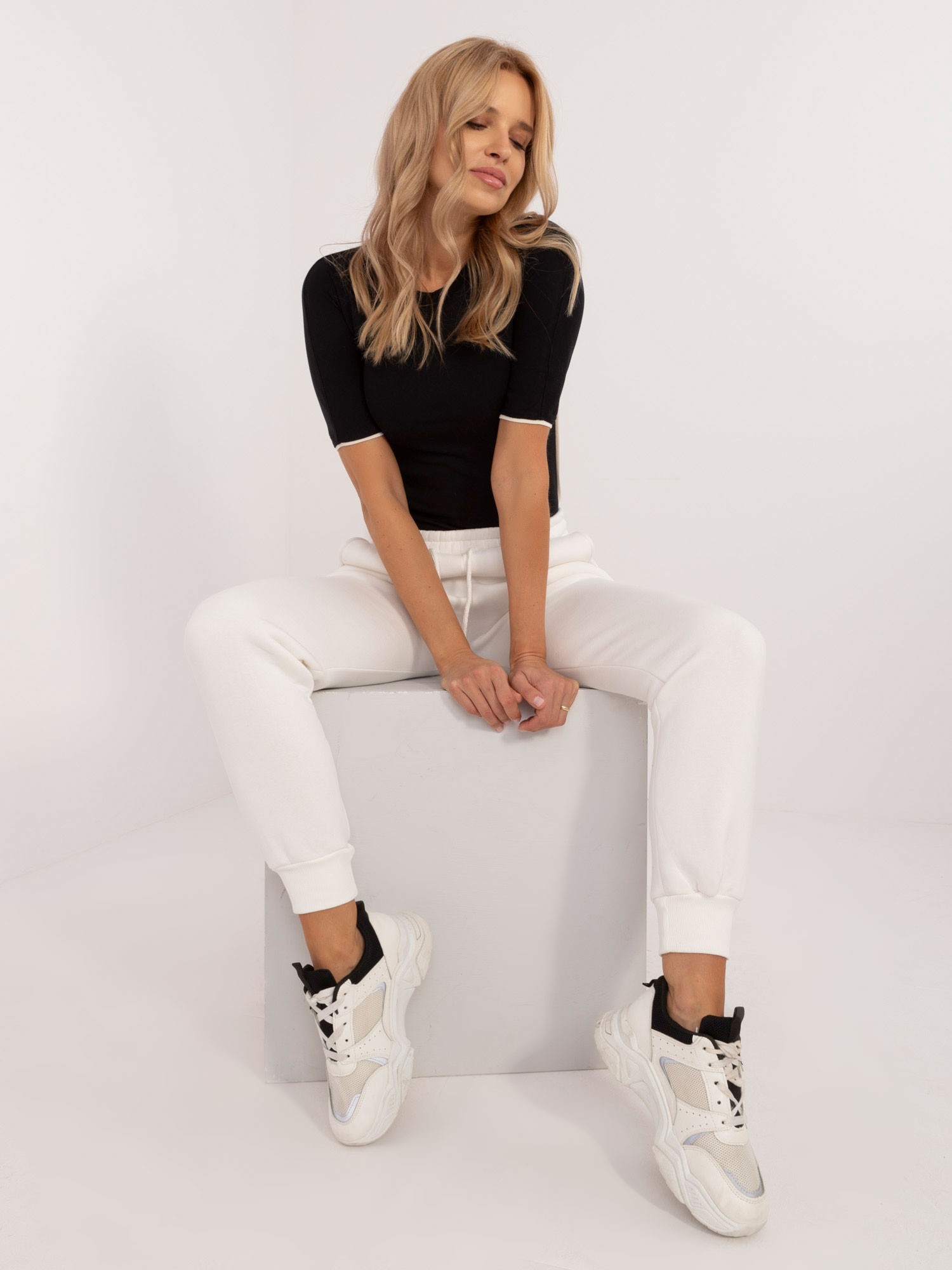 Sweatpants-EM-DR-661.00-ecru