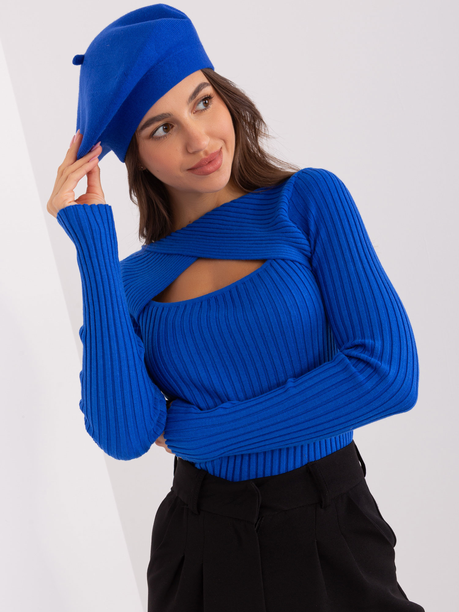 Cap-AT-CZ-231305.85P-Cobalt