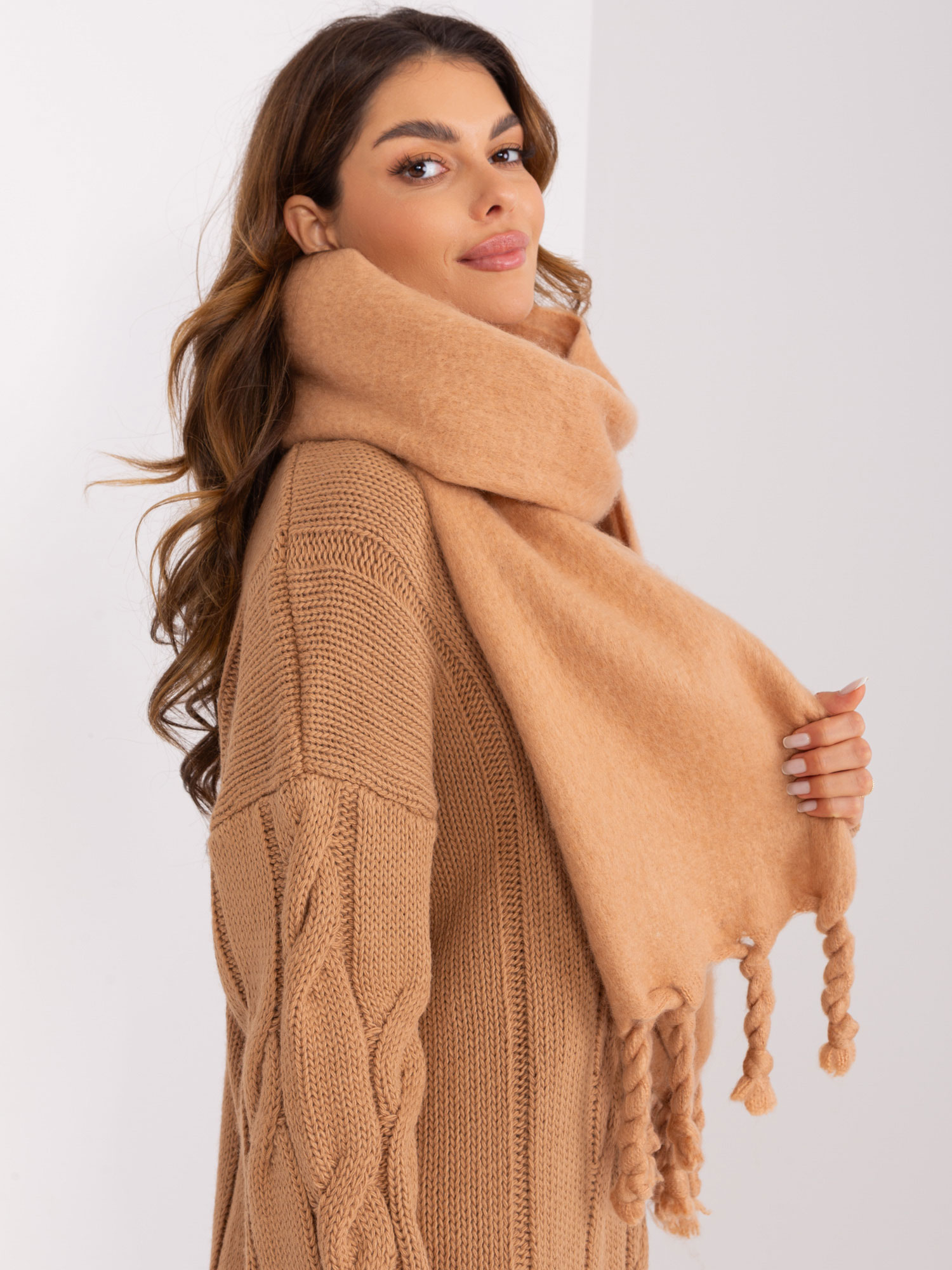 Scarf-AT-SZ-2313502.76P-camel