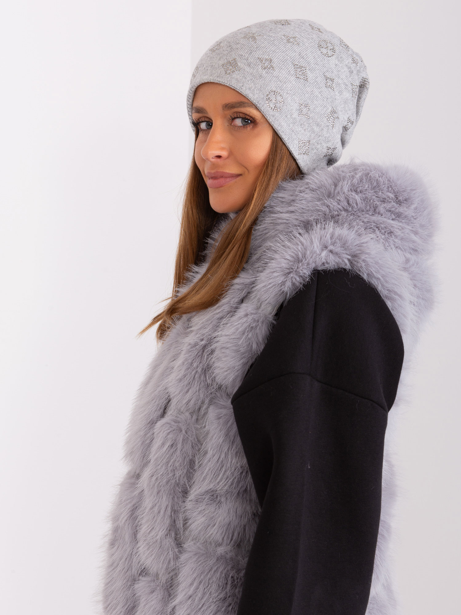 Cap-AT-CZ-2325.86-grey