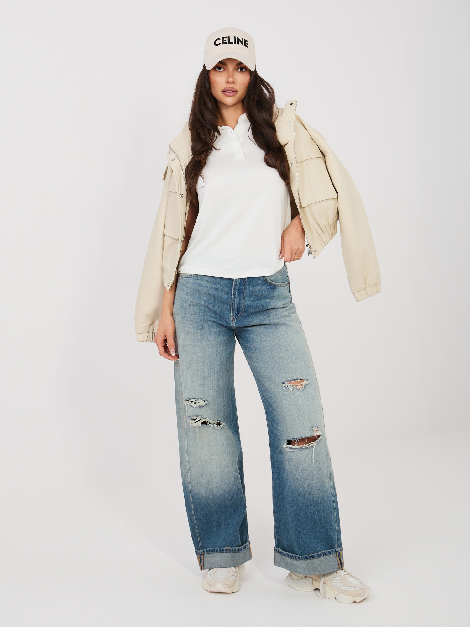 Бяла дамска поло риза