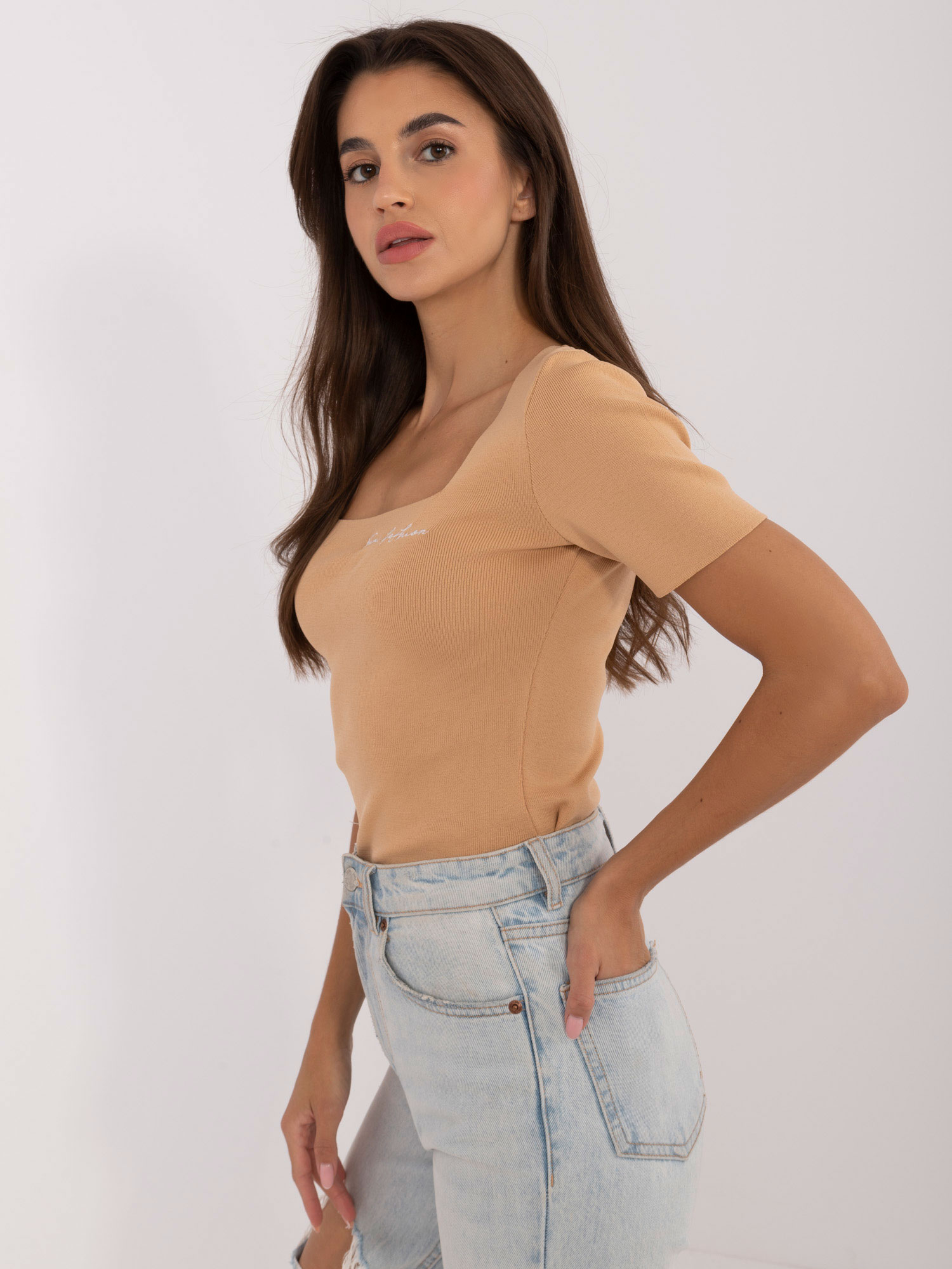 Blouse-FN-BZ-2029.49-camel
