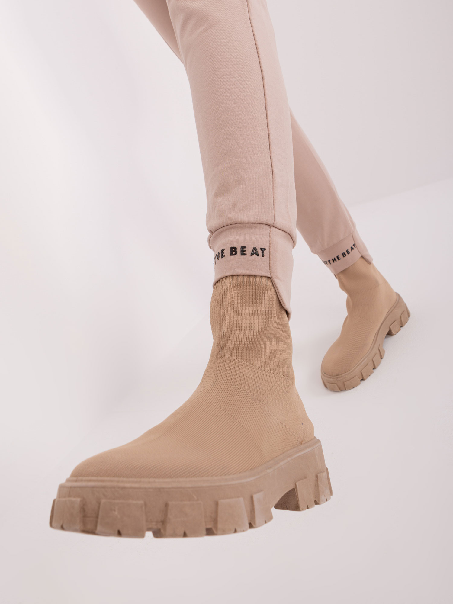 Sweatpants-RV-DR-8519.30X-beige