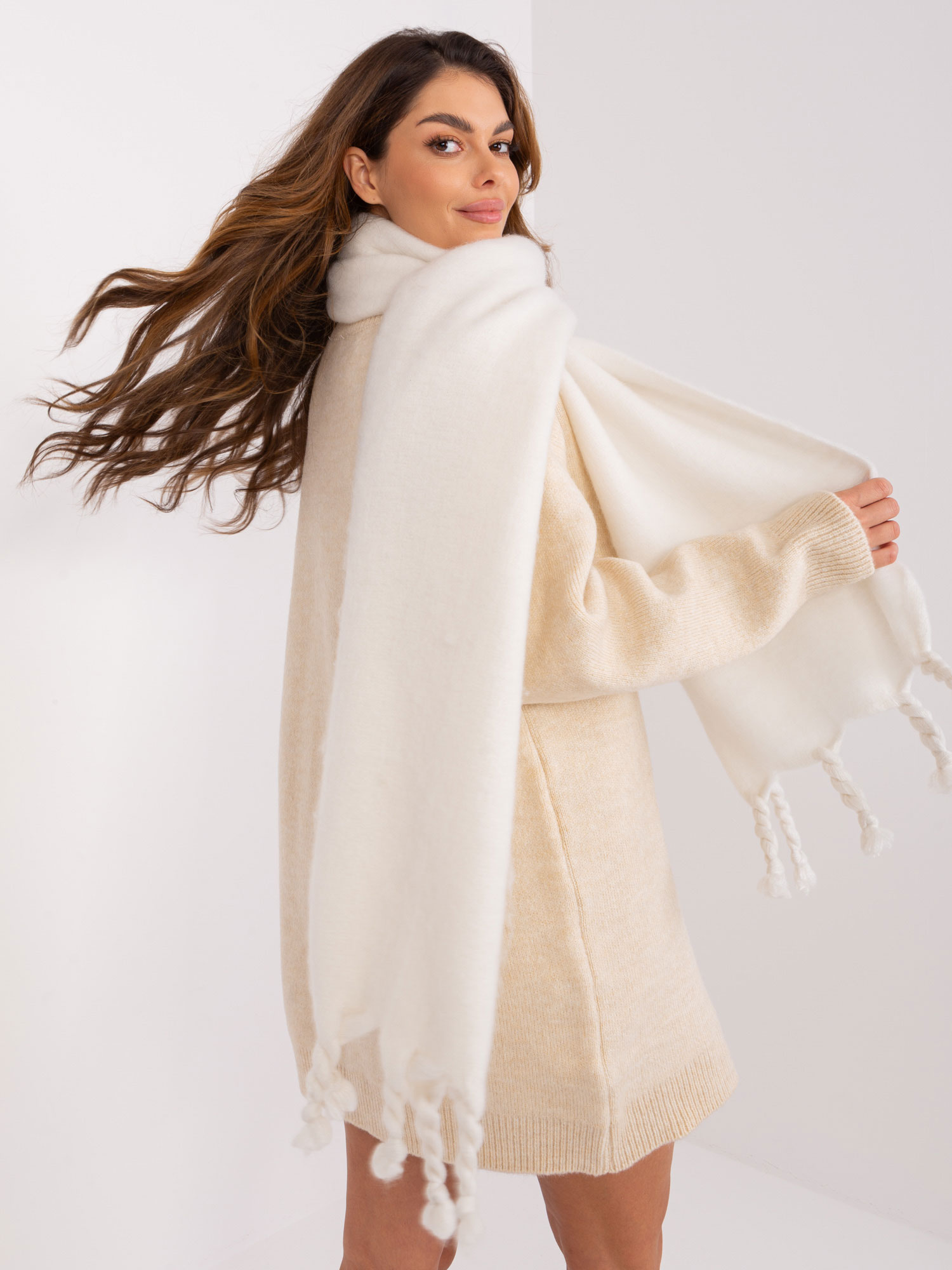 Scarf-AT-SZ-2313502.47P-ecru