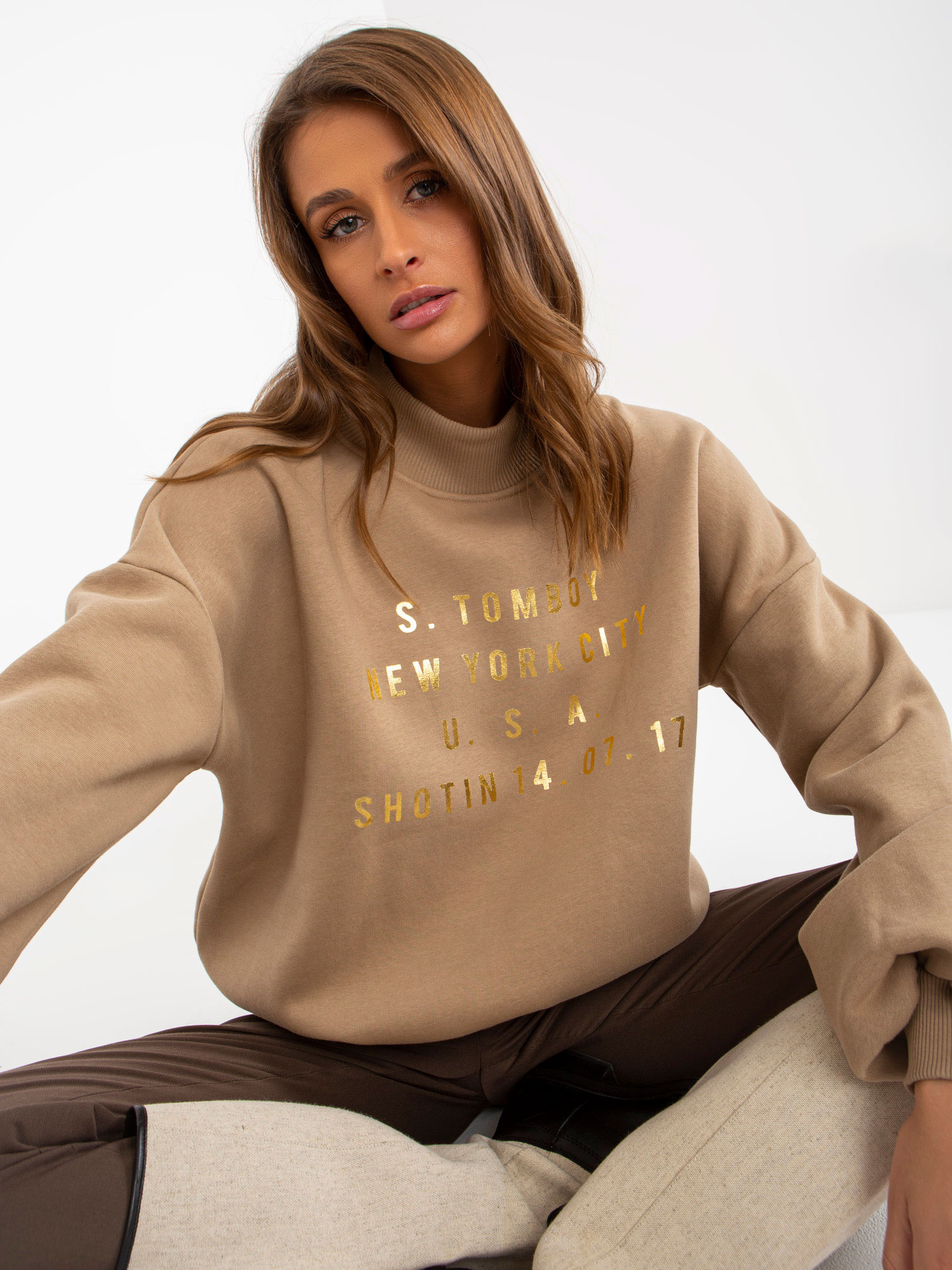 Sweatshirt-EM-BL-643.39X-dark beige