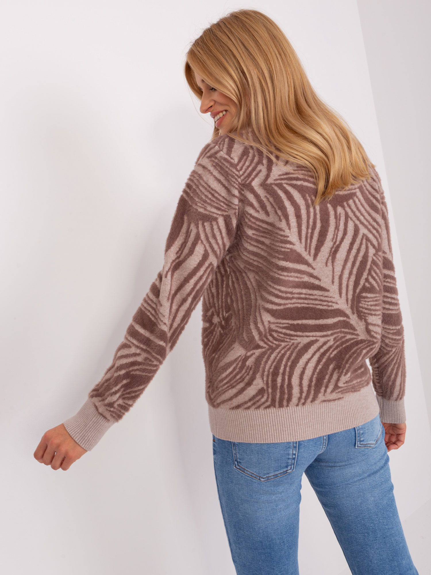 Sweater-AT-SW-2357.96-brown