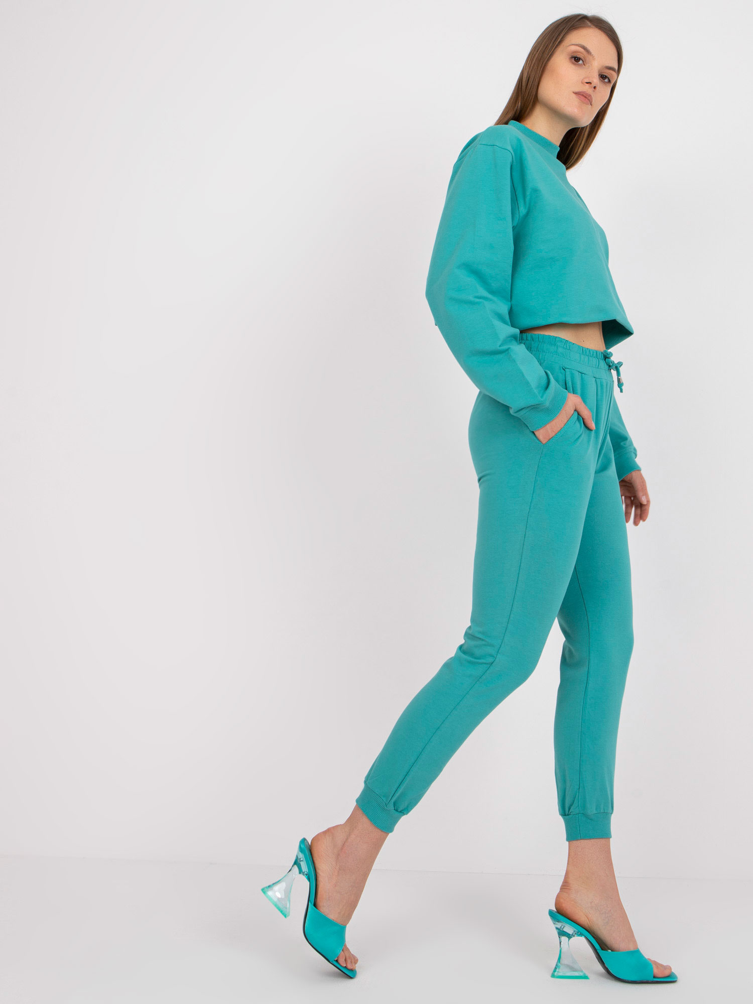 Sweatpants-AP-DR-A-003-turquoise