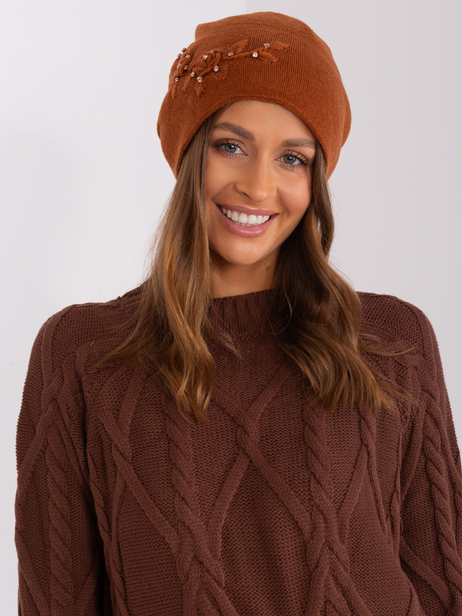 Cap-AT-CZ-2329.76-light brown