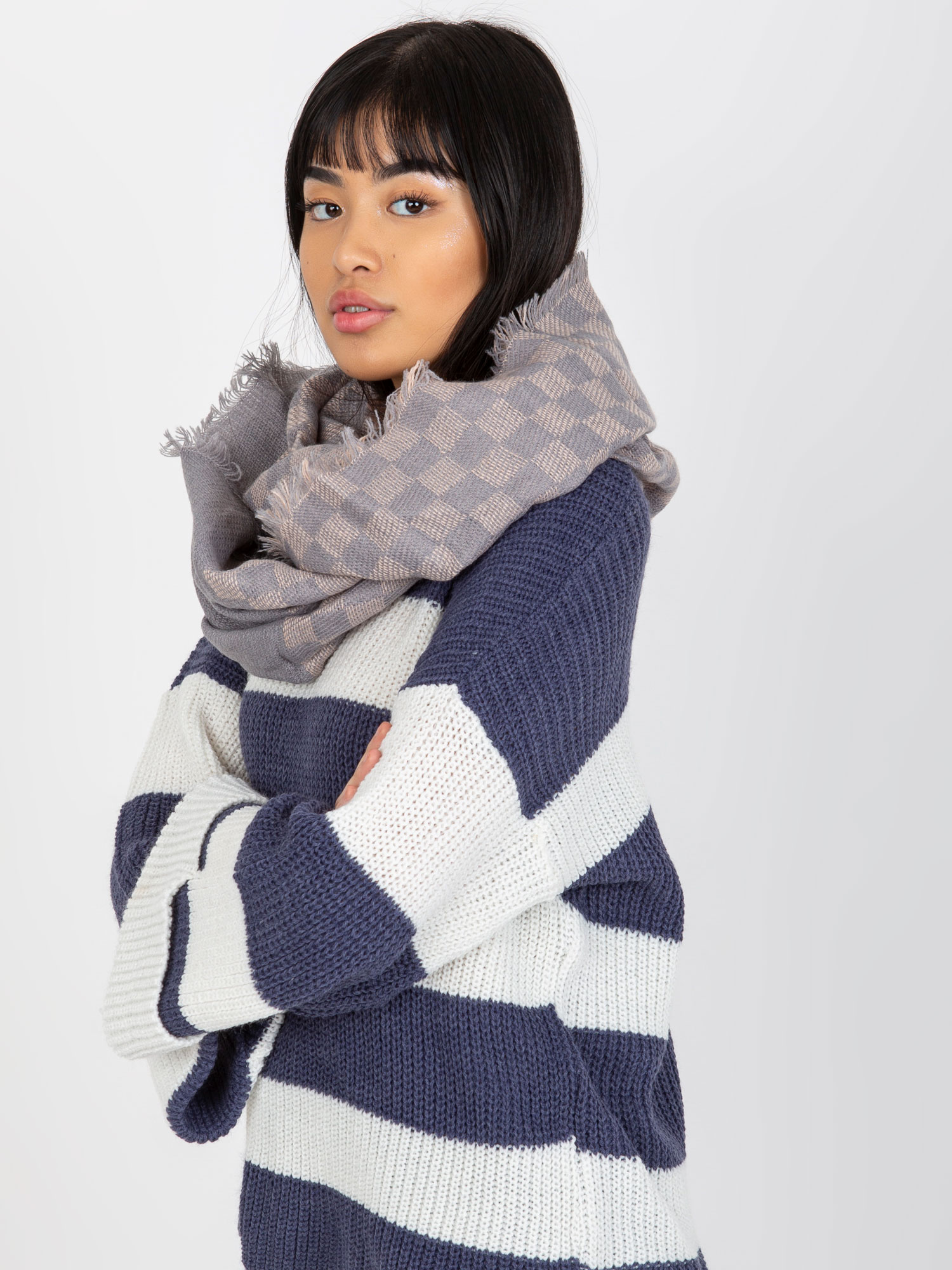 Scarf-AT-KM-9501.10-grey-pink