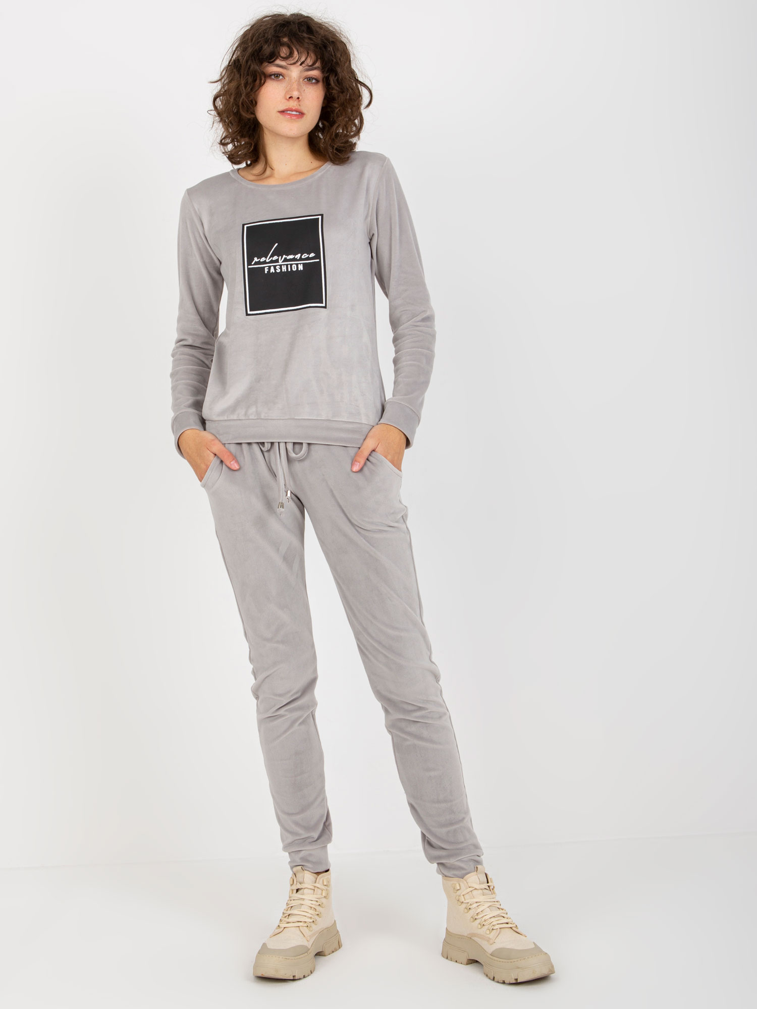 Set-RV-KMPL-8440.58P-light grey