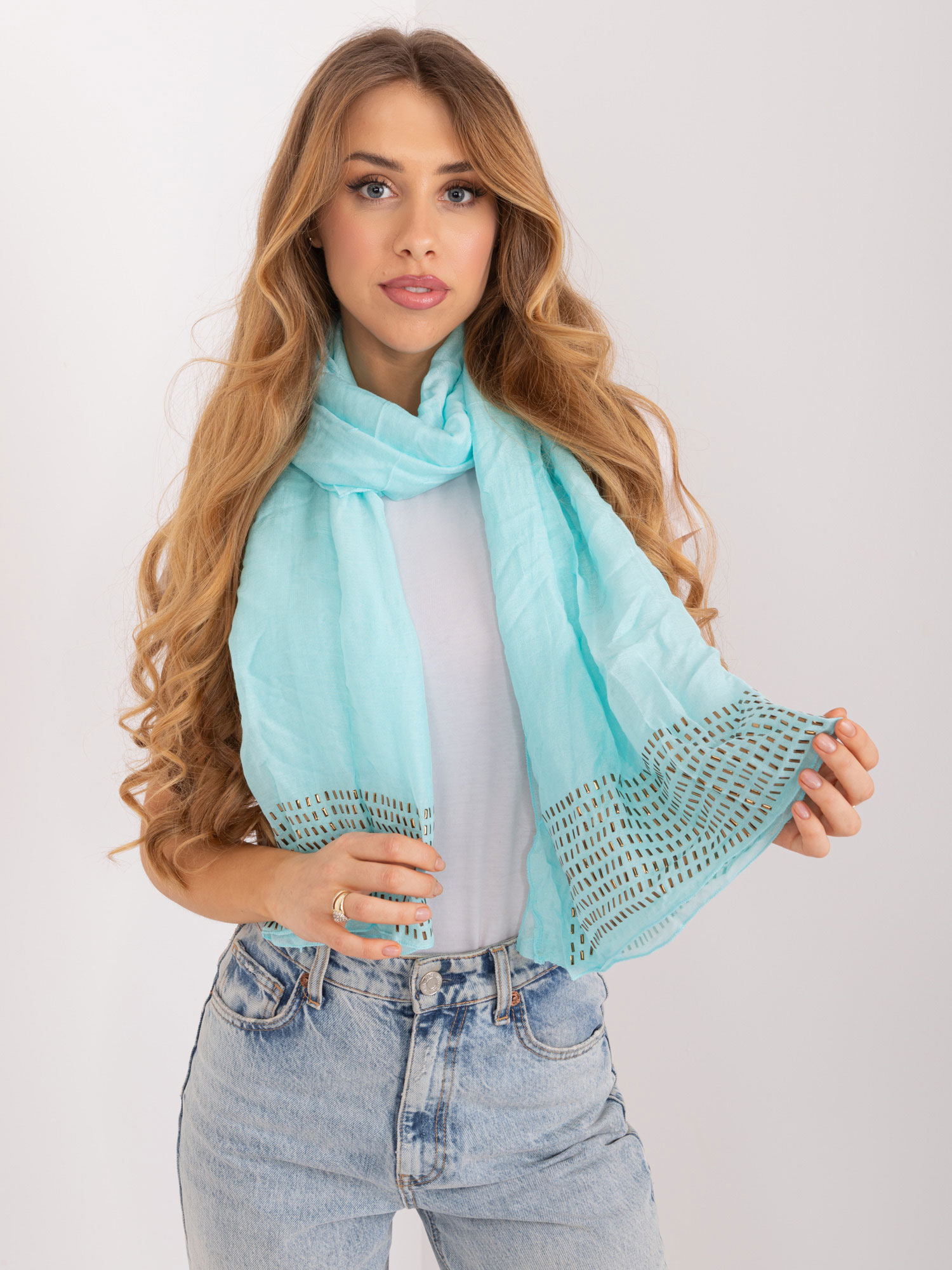 Banna-AT-CH-EH-2158.47-light blue