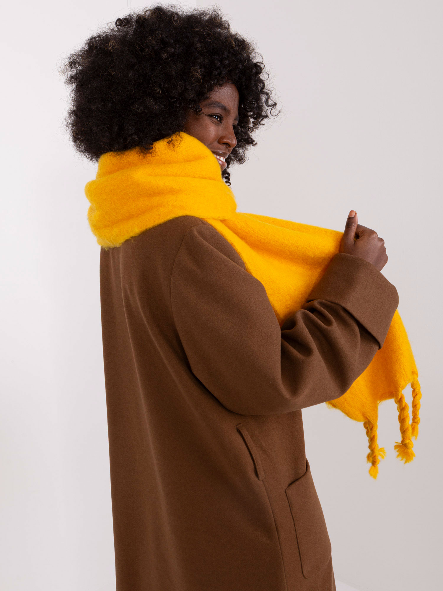 Scarf-AT-SZ-2313502.94P-dark yellow