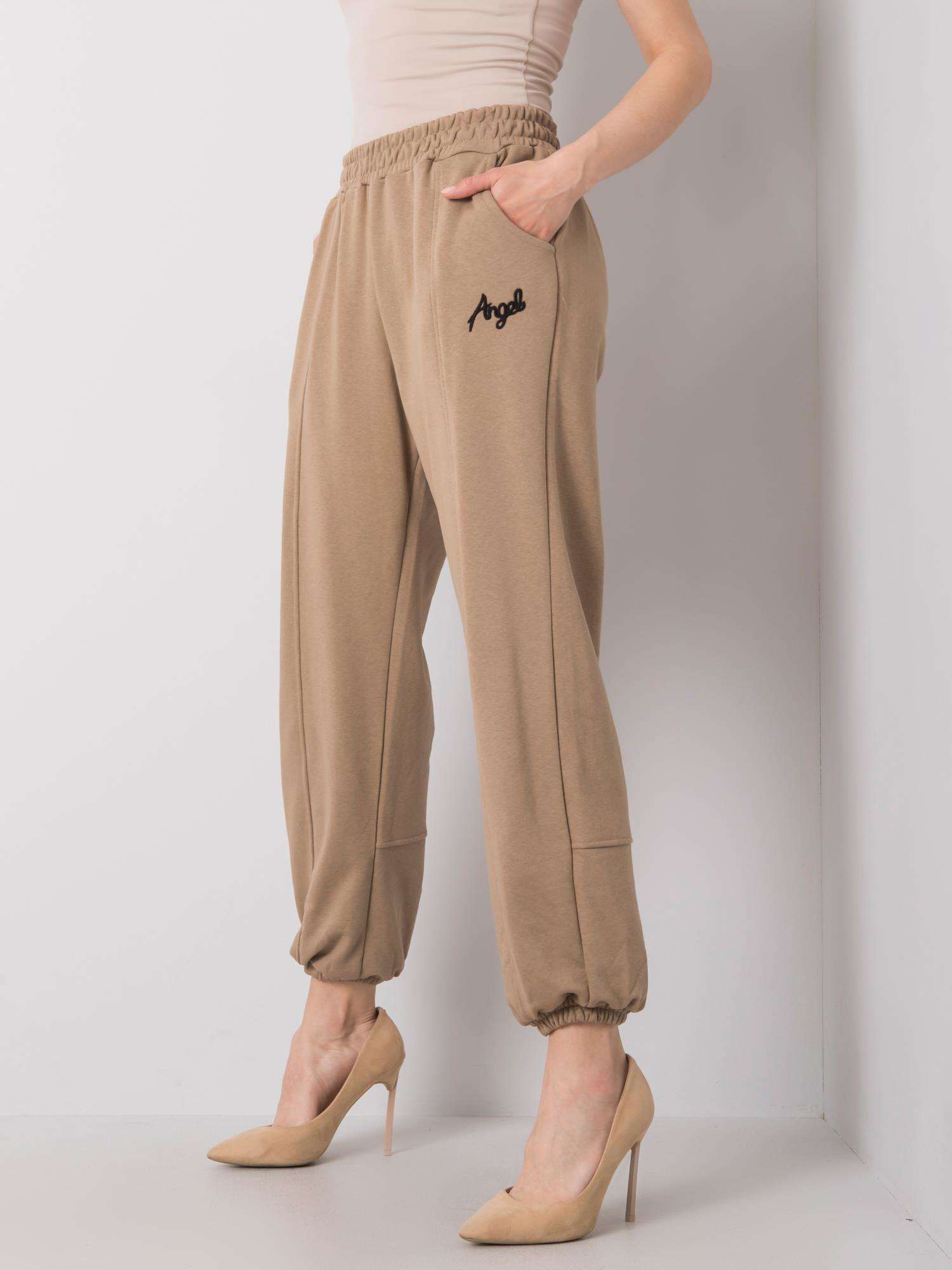 Sweatpants-EM-DR-ES-21-524.16-dark beige