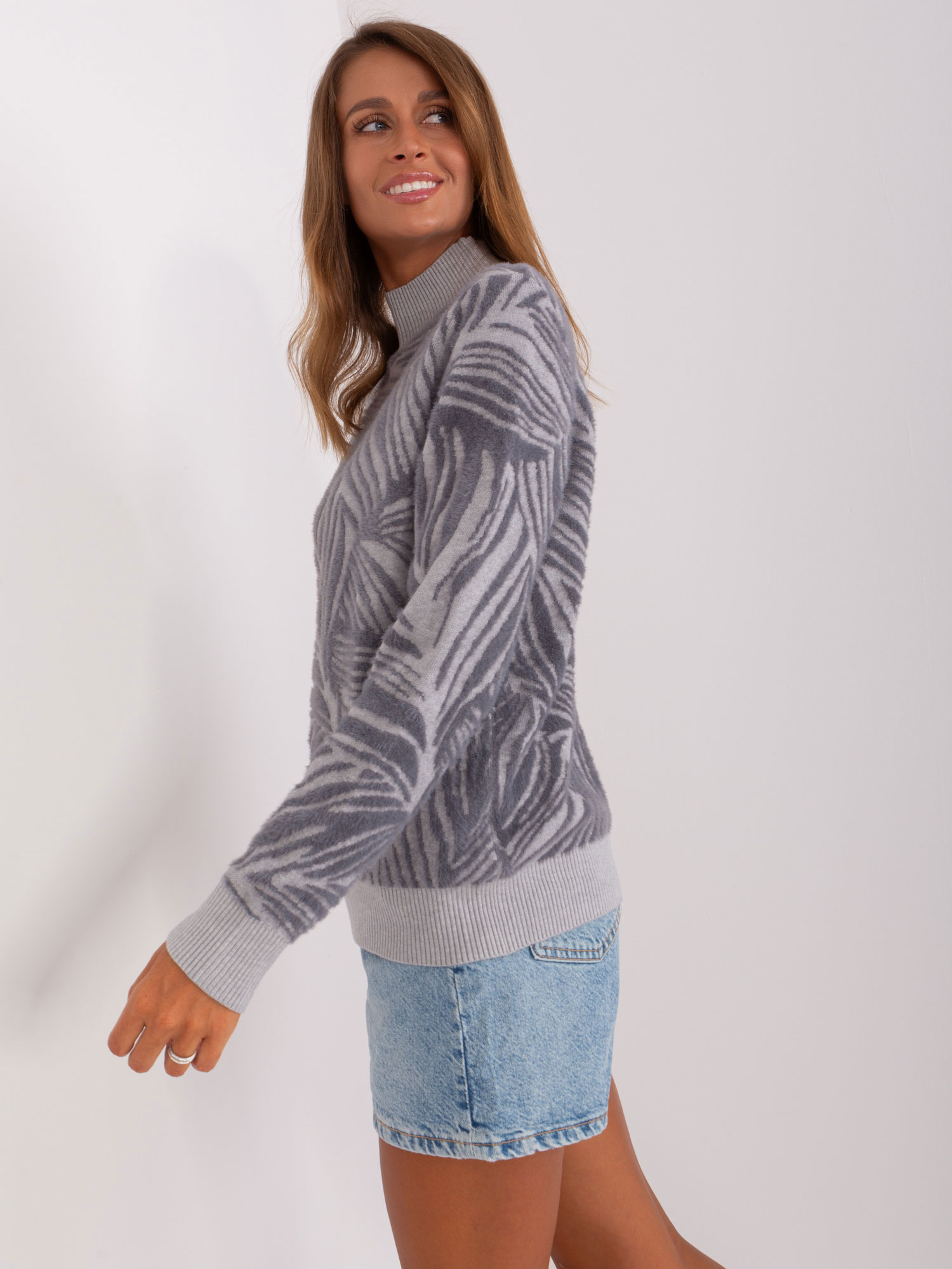 Sweater-AT-SW-2357.96-gray