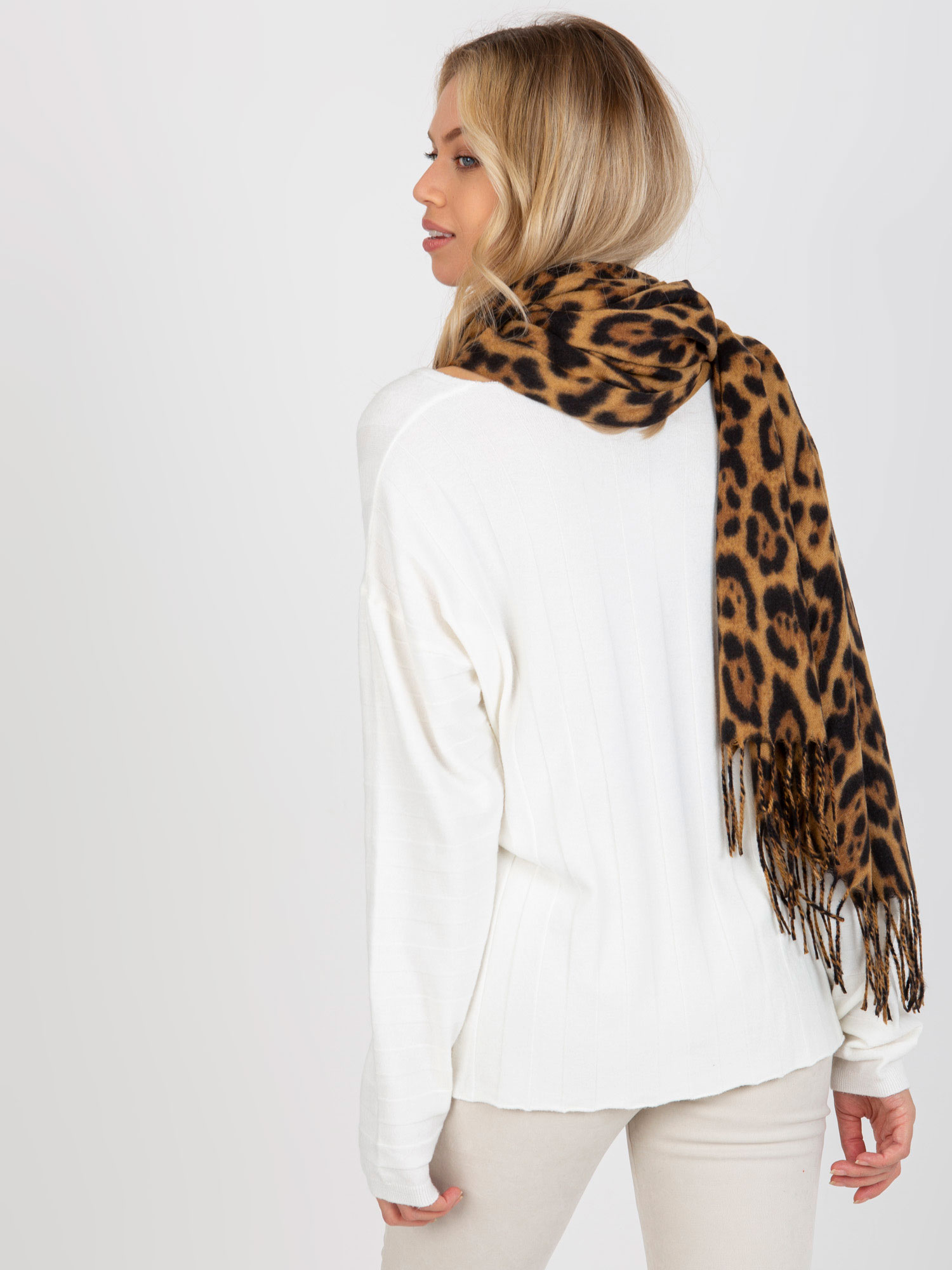 Scarf-AT-SZ-1-892.39P-camel