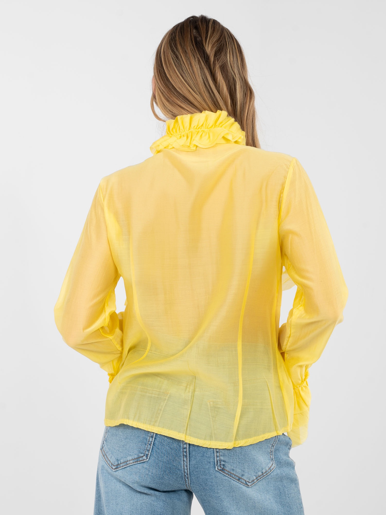 Žlutá halenka s volány