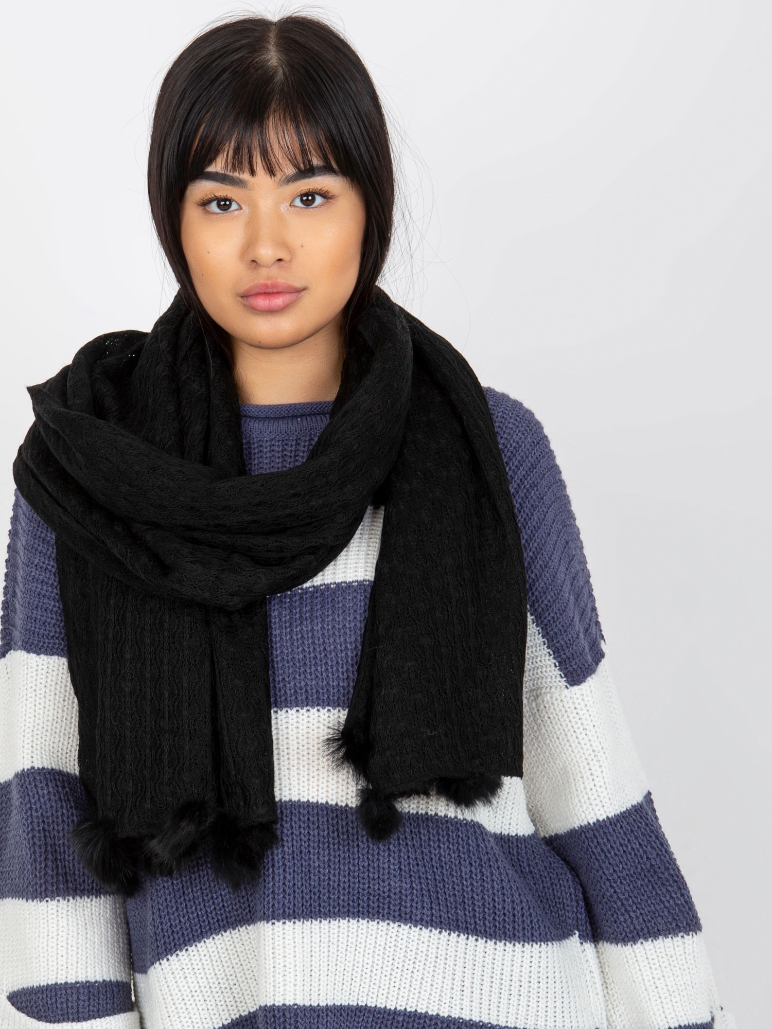 Scarf-AT-SZ-E-318.57P-black